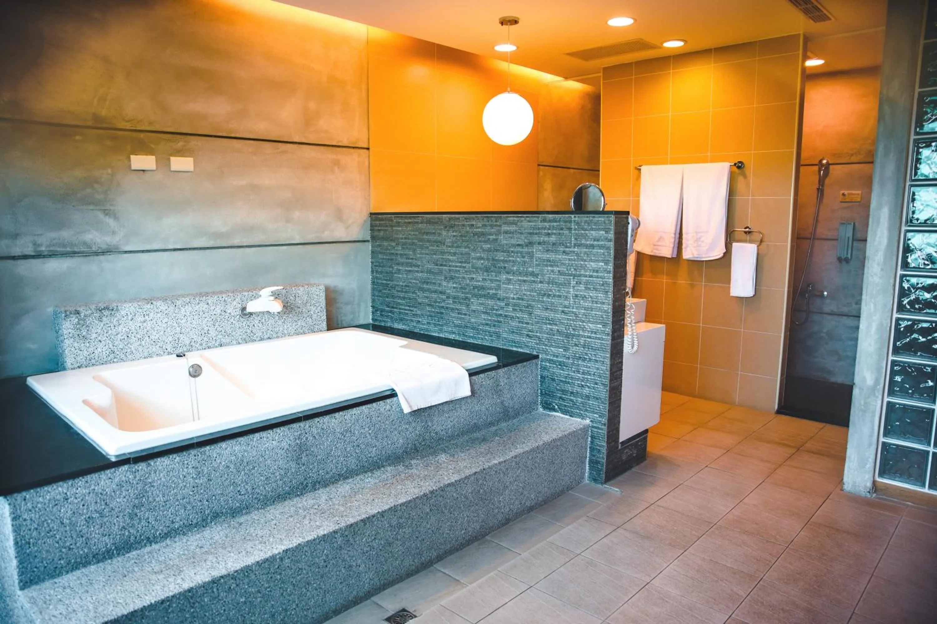 Bathroom in 823 Tourist Hotel