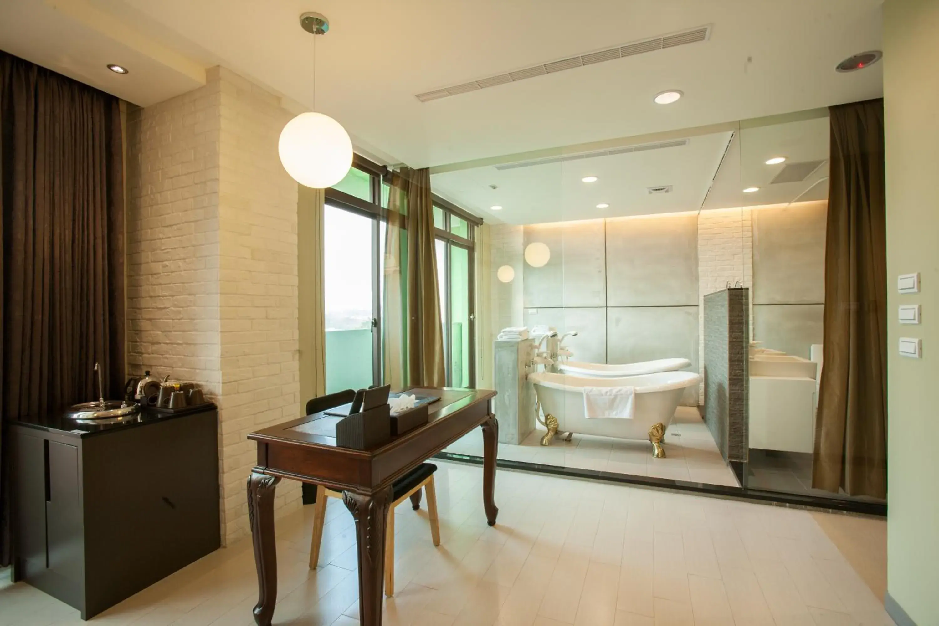 Photo of the whole room in 823 Tourist Hotel Photo of the whole room in 823 Tourist Hotel