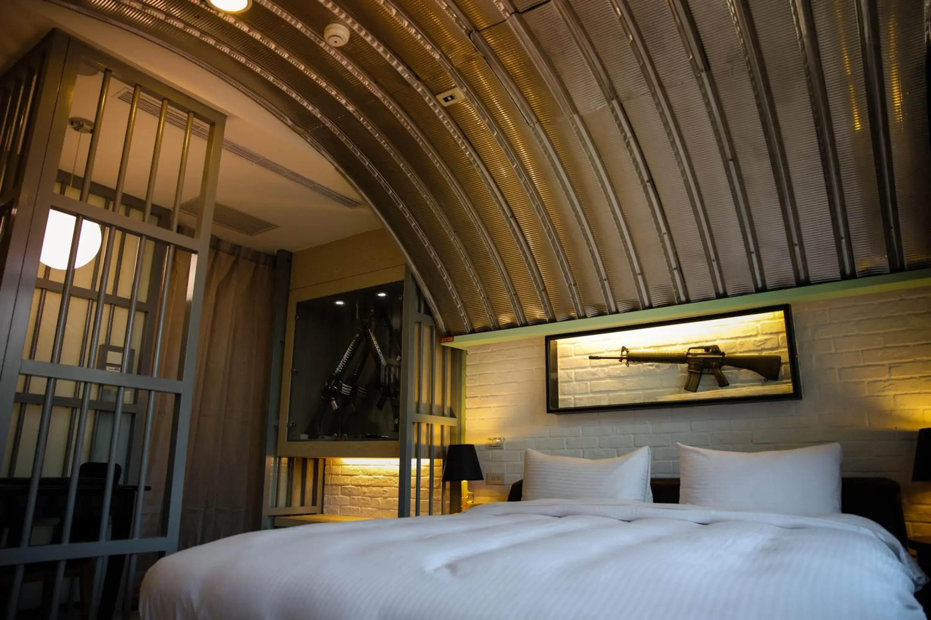 Bed in 823 Tourist Hotel Bed in 823 Tourist Hotel