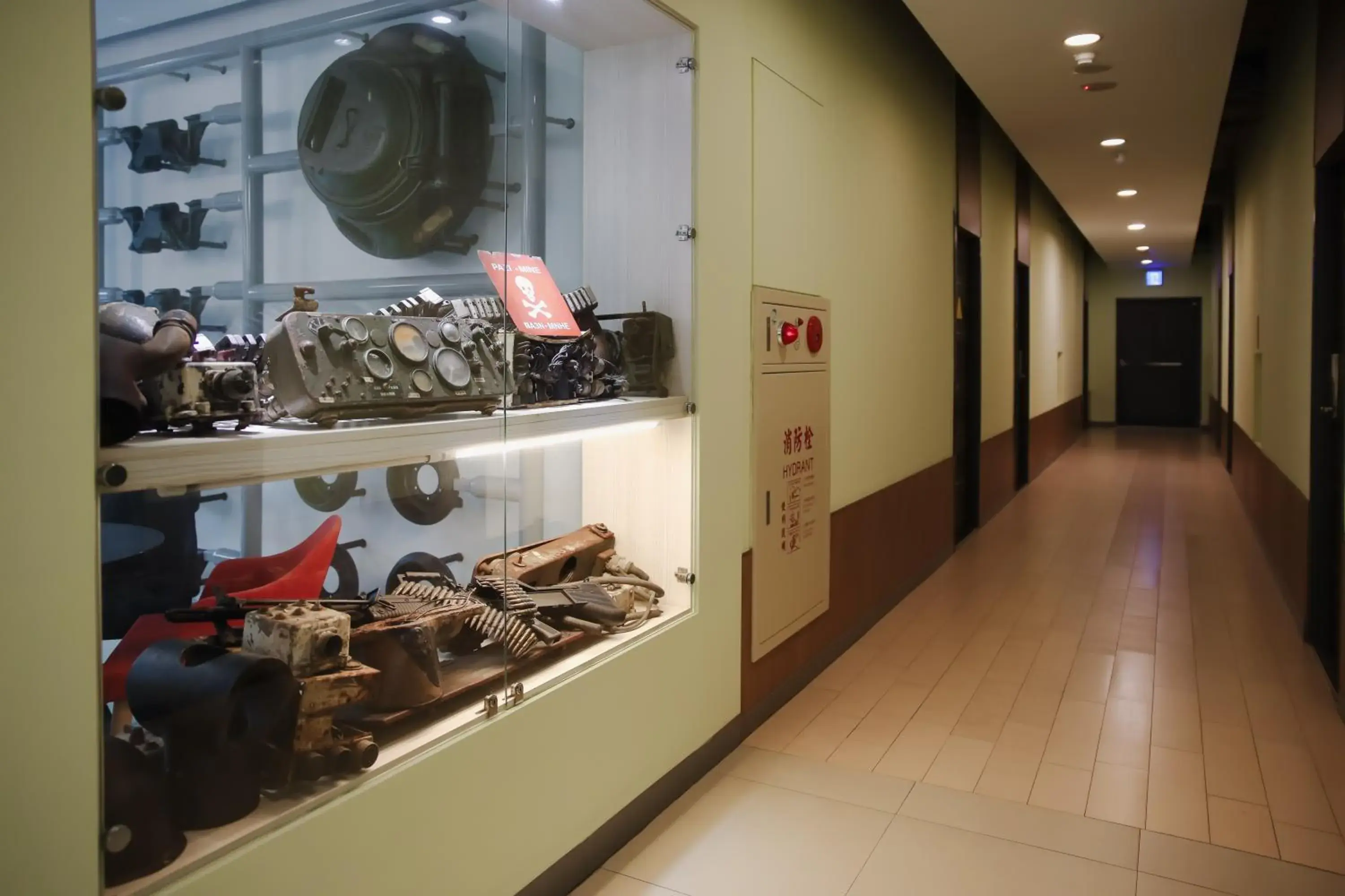 Property building in 823 Tourist Hotel Property building in 823 Tourist Hotel