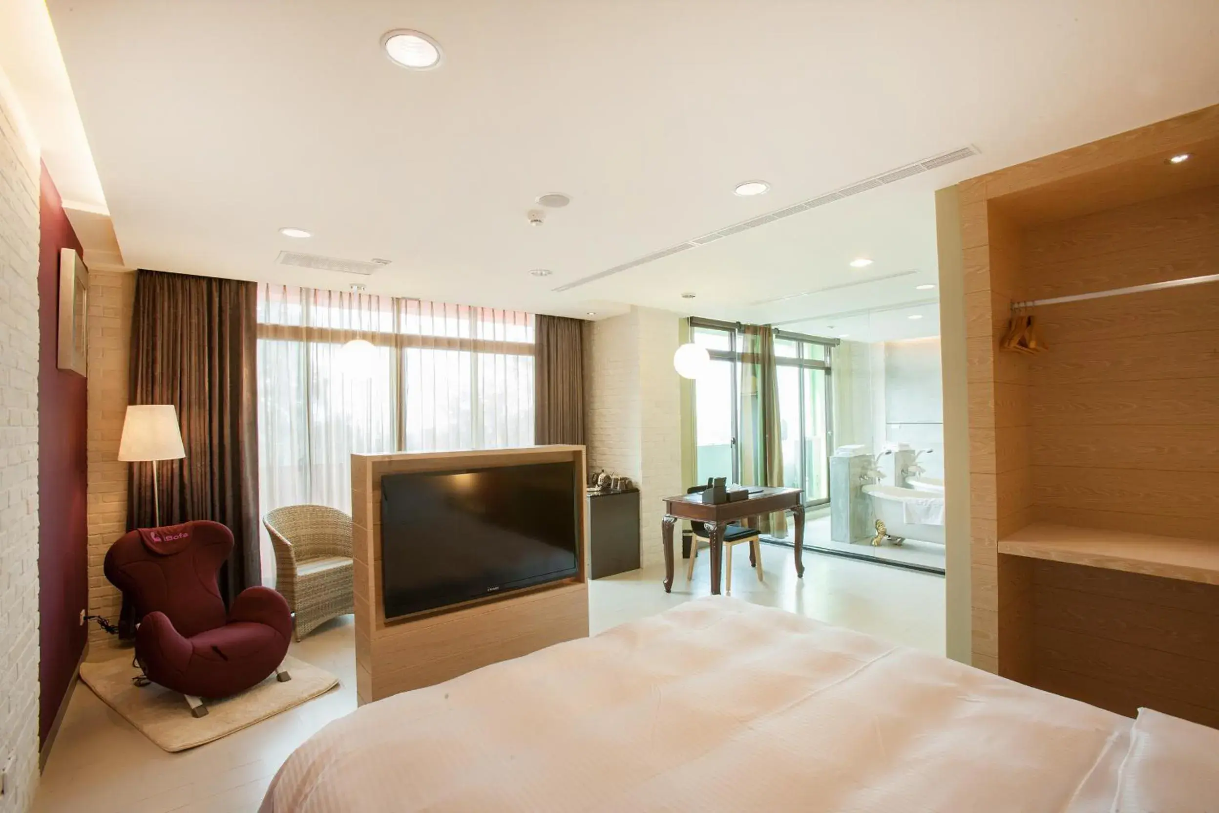 Living room, Bed in 823 Tourist Hotel Living room, Bed in 823 Tourist Hotel