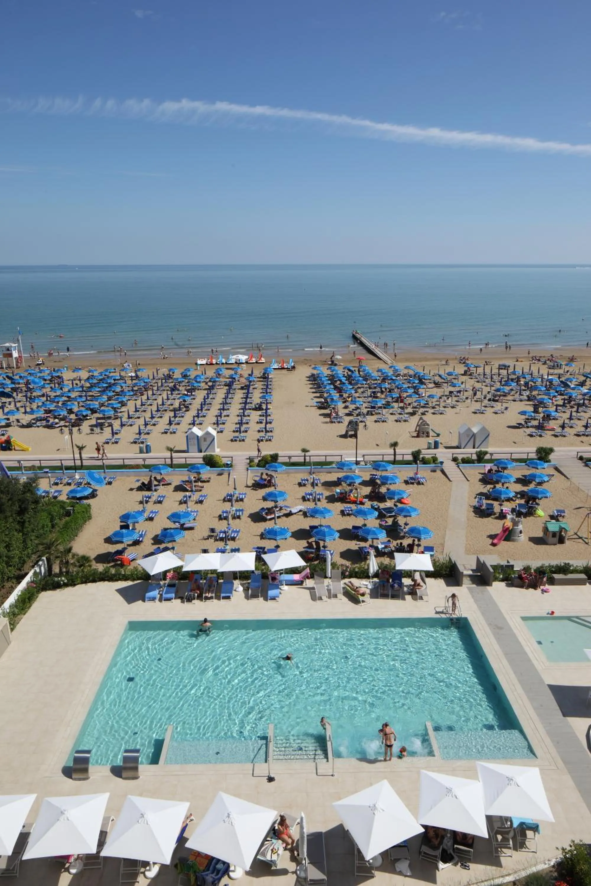 Beach in Hotel Orient & Pacific