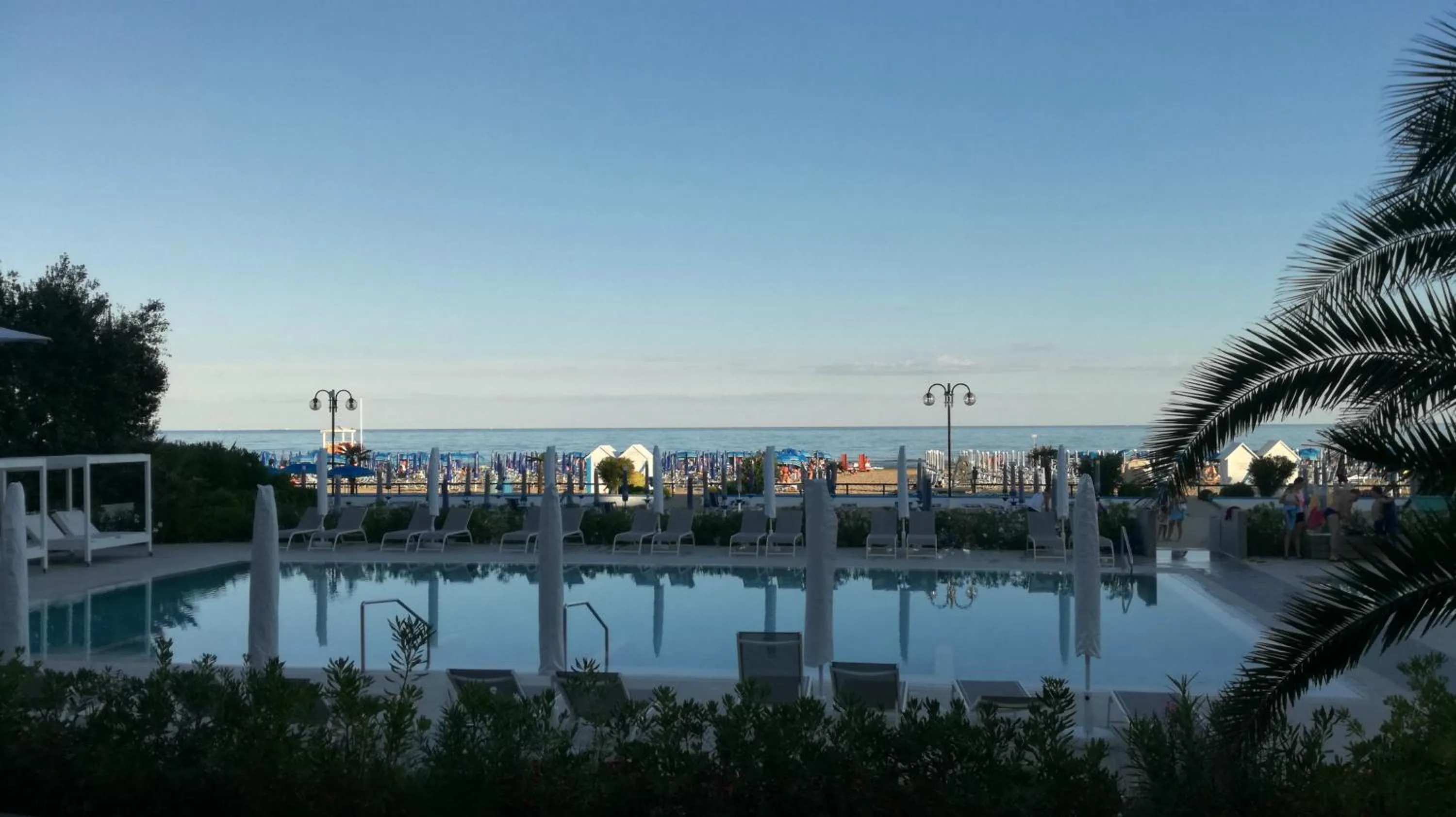 Beach in Hotel Orient & Pacific