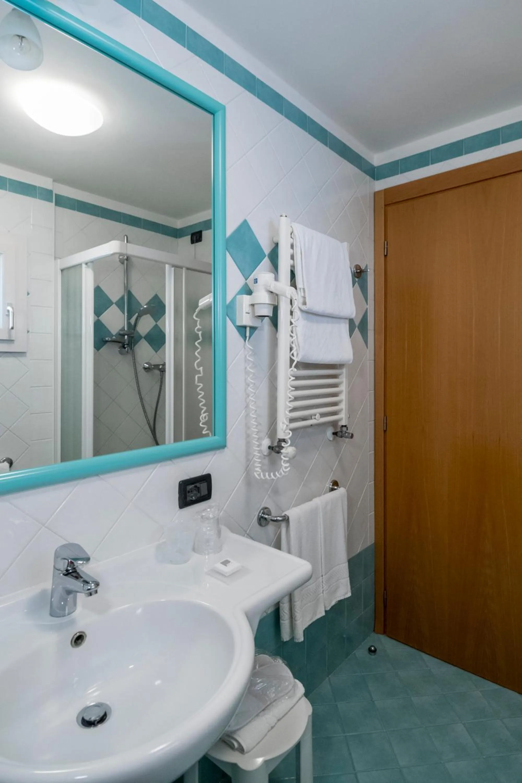 Bathroom in Hotel Orient & Pacific