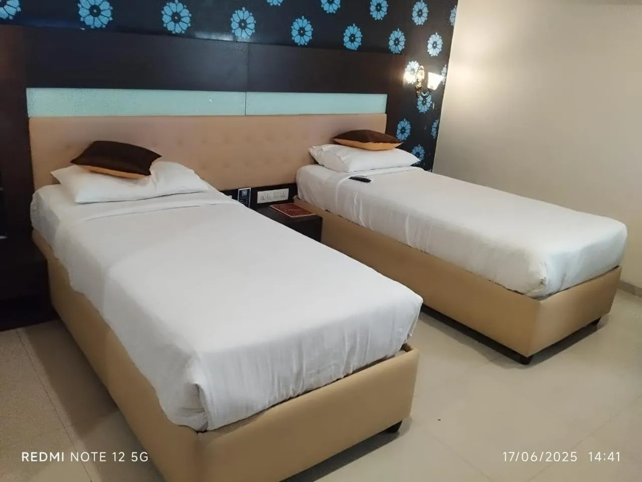 Bed in Hotel Sitara Grand L.B. Nagar