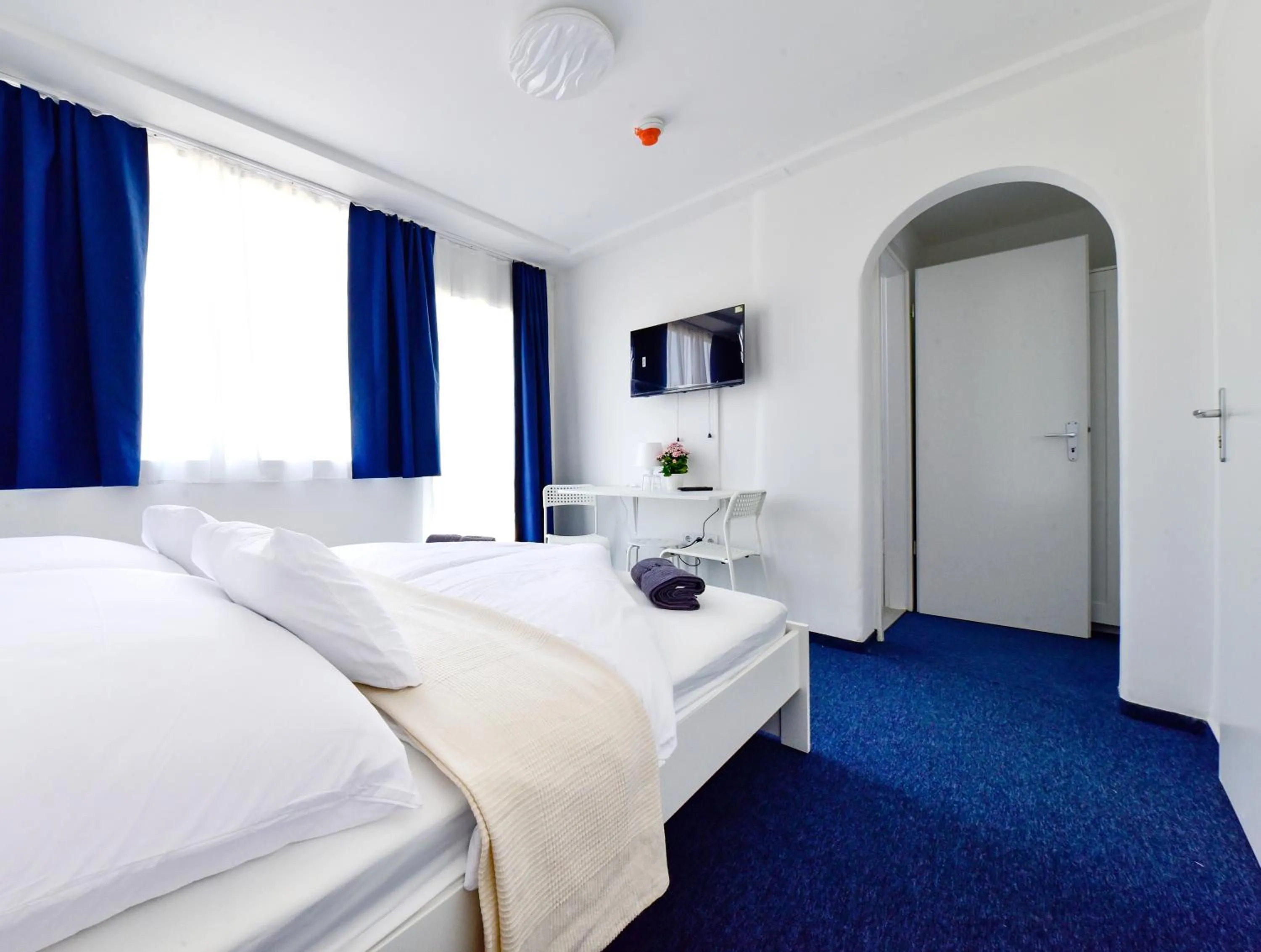 Bed in Zama Hotel