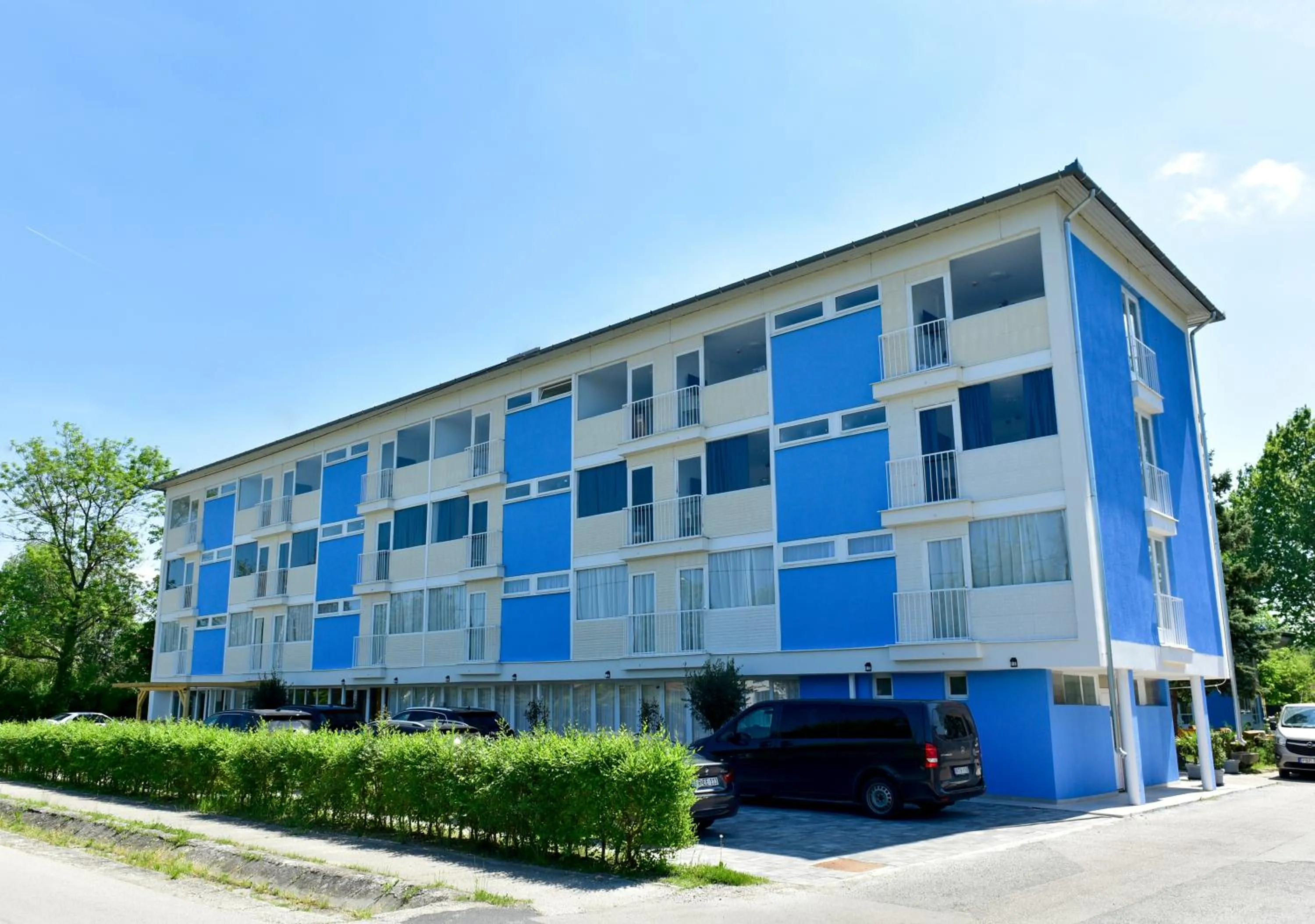 Property building in Zama Hotel