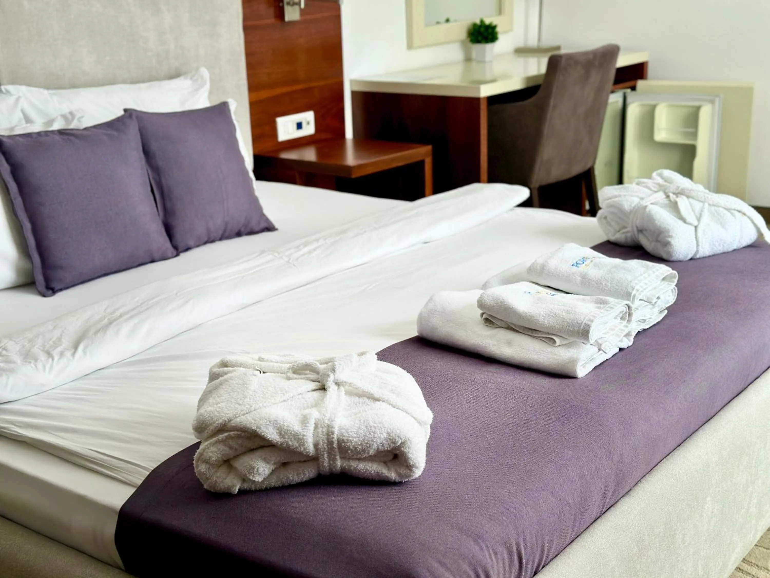 Bed in Hotel Porto Sole