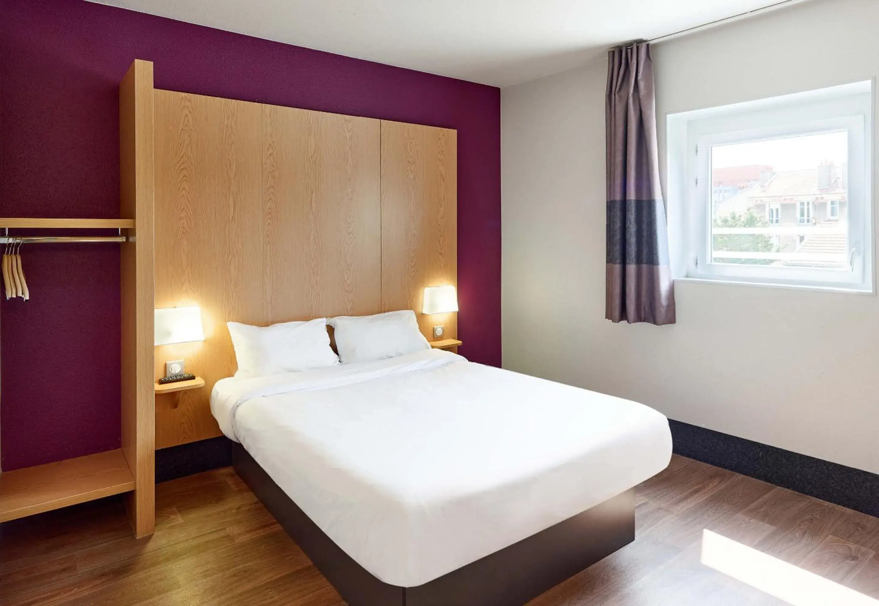 Double Room - Disability Access in B&B HOTEL Paris Italie Porte de Choisy Double Room - Disability Access in B&B HOTEL Paris Italie Porte de Choisy