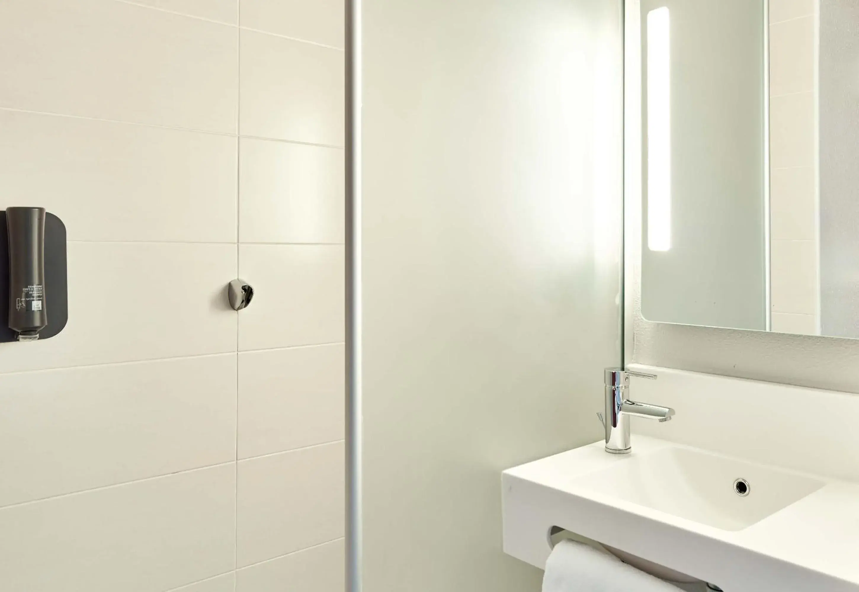 Double Room in B&B HOTEL Paris Italie Porte de Choisy Double Room in B&B HOTEL Paris Italie Porte de Choisy