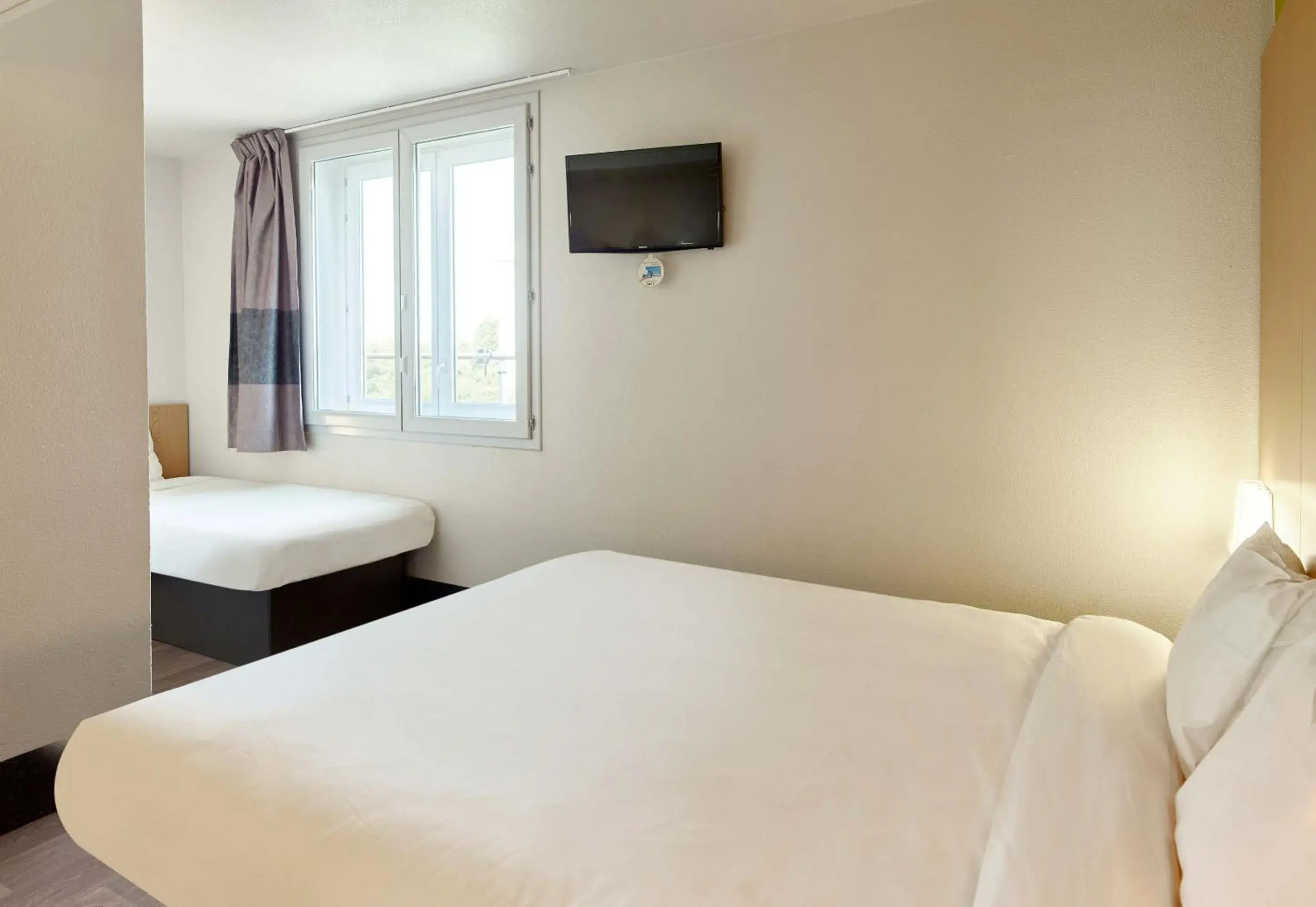 Quadruple Room in B&B HOTEL Paris Italie Porte de Choisy Quadruple Room in B&B HOTEL Paris Italie Porte de Choisy