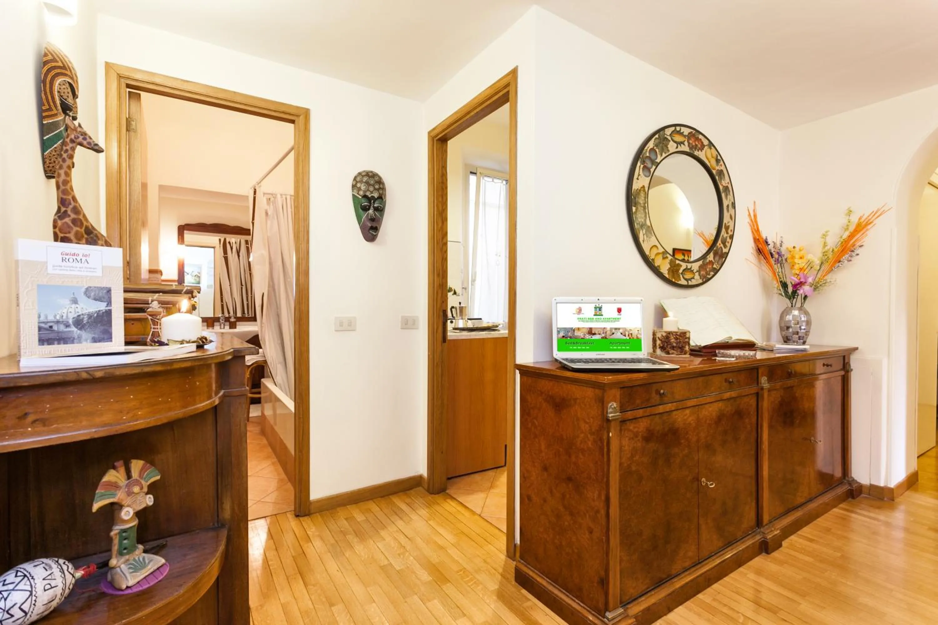 Area and facilities in Prati Vatican Apartment