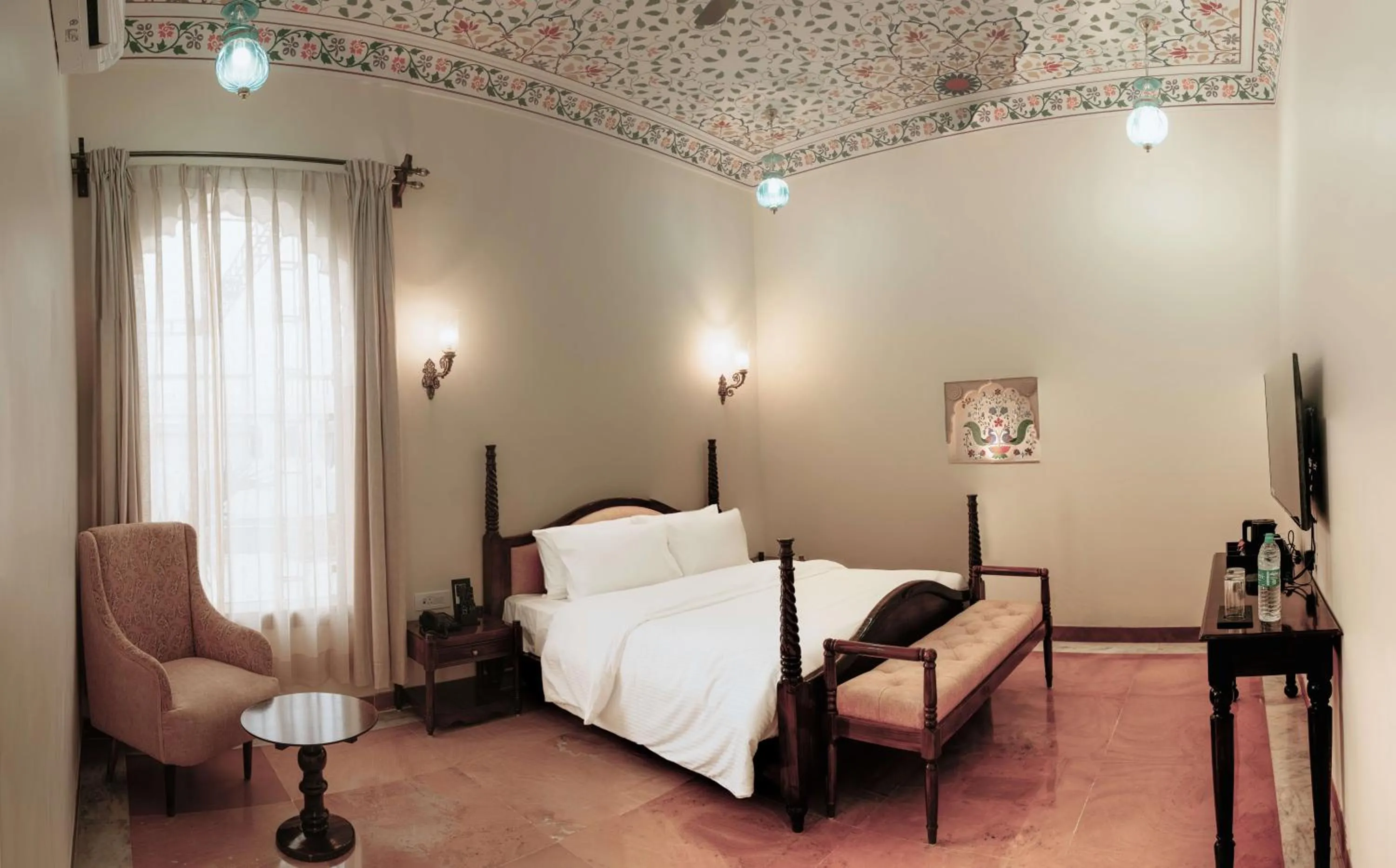 Bedroom in Kesar Bagh Palace Chittorgarh
