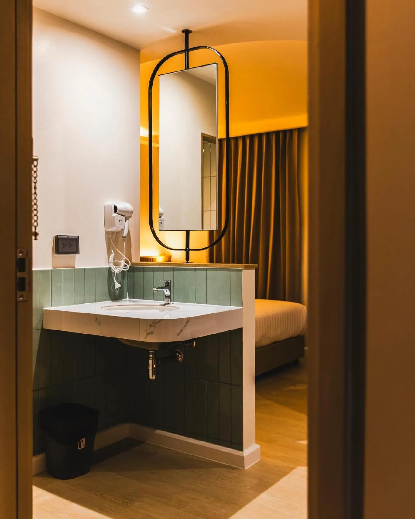 Bathroom, Bed in G9 HOTEL Kanchanaburi