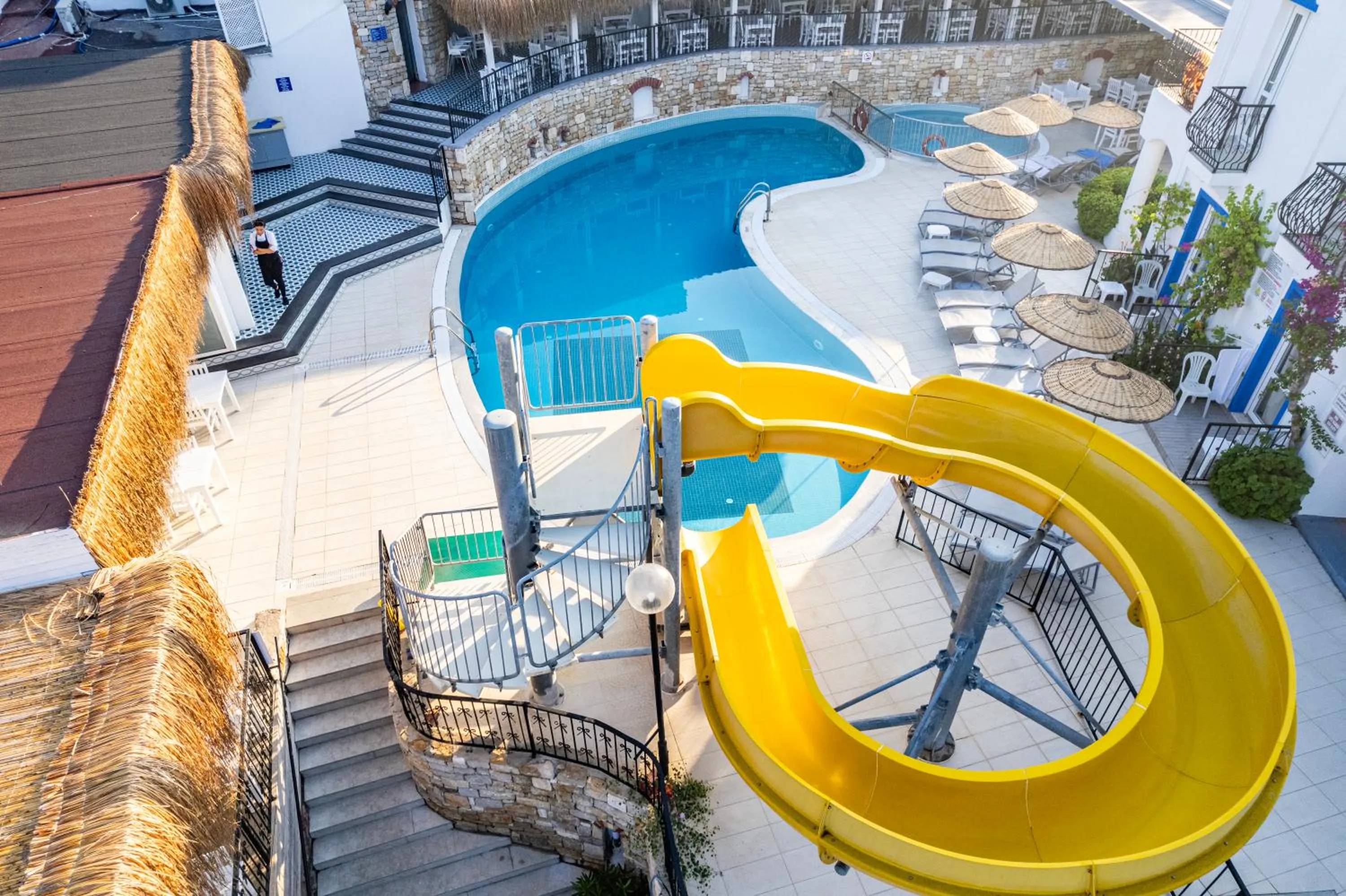 Pool view in Paloma Family Club