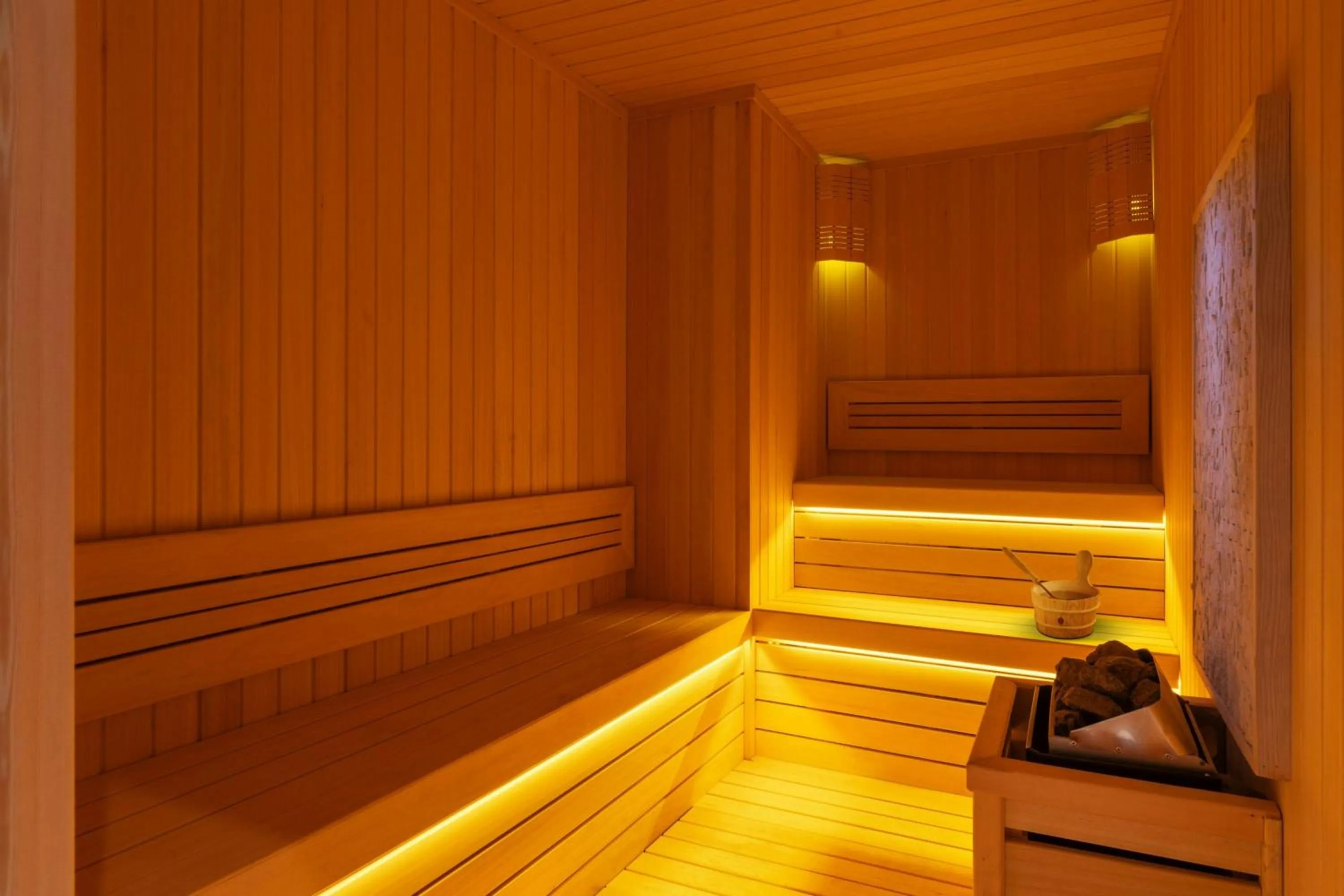 Fitness centre/facilities in Marriott Executive Apartments Istanbul Investvadi