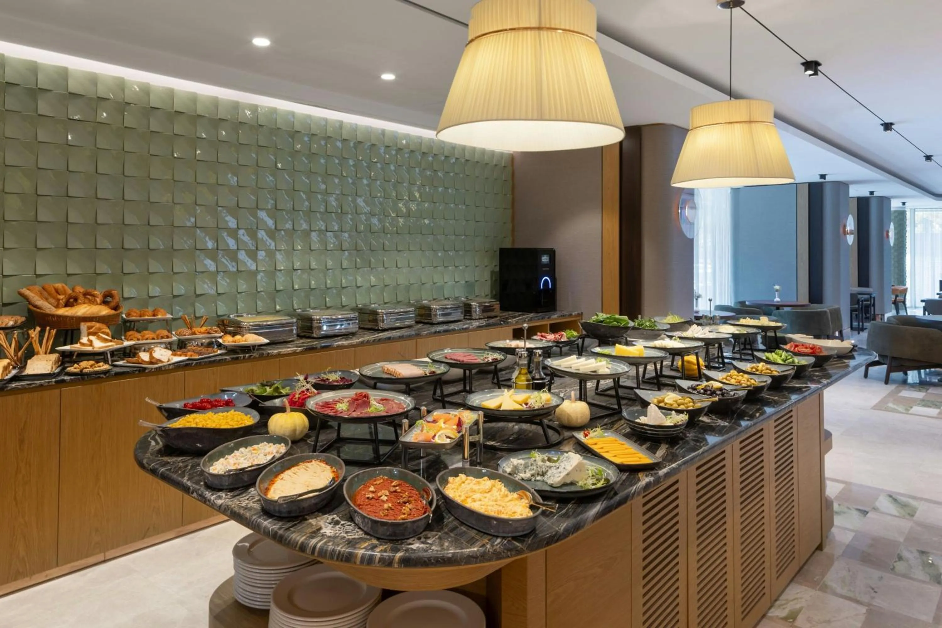 Breakfast in Marriott Executive Apartments Istanbul Investvadi
