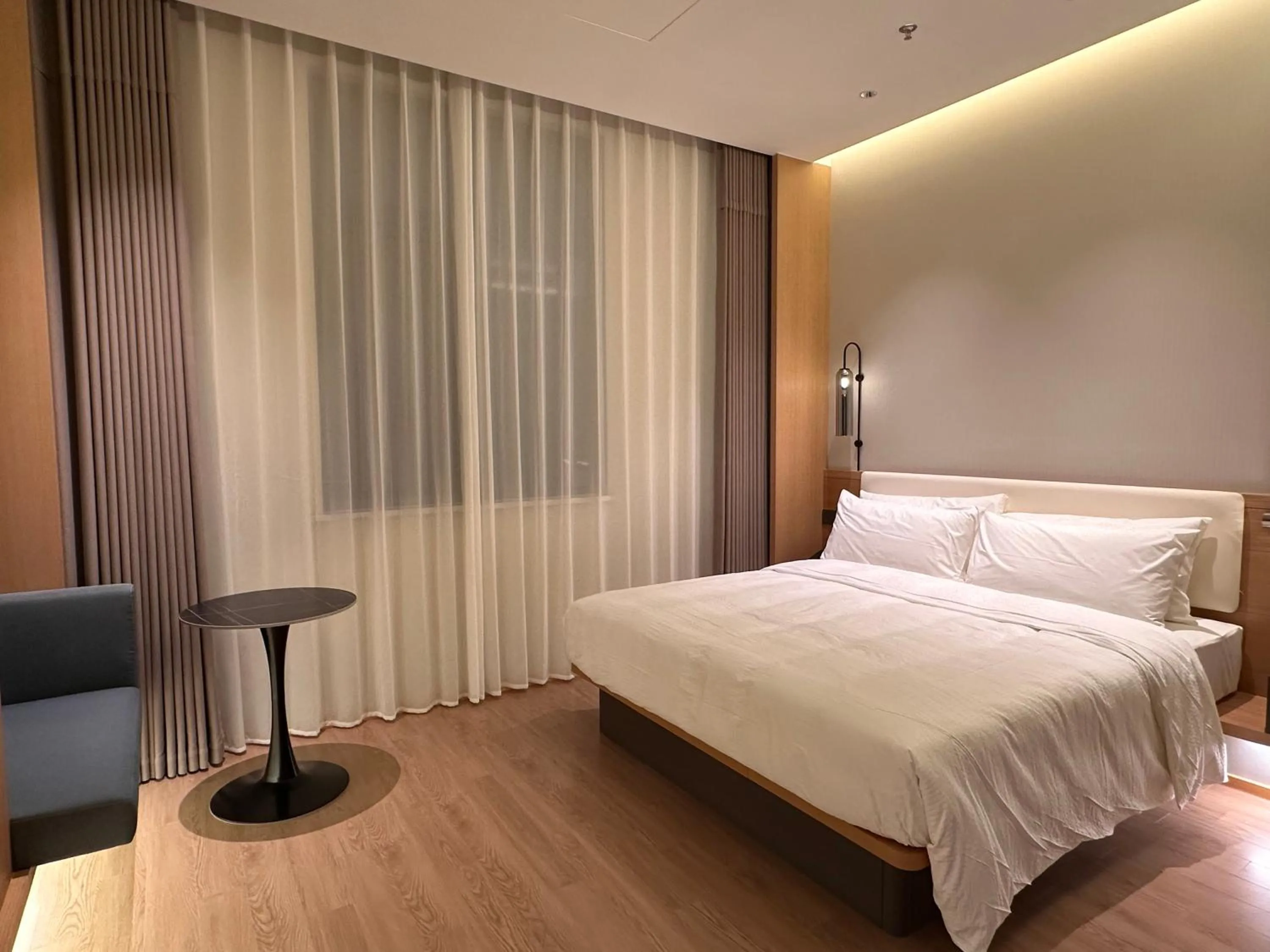 Bed in Fairfield by Marriott Shanghai Hongqiao