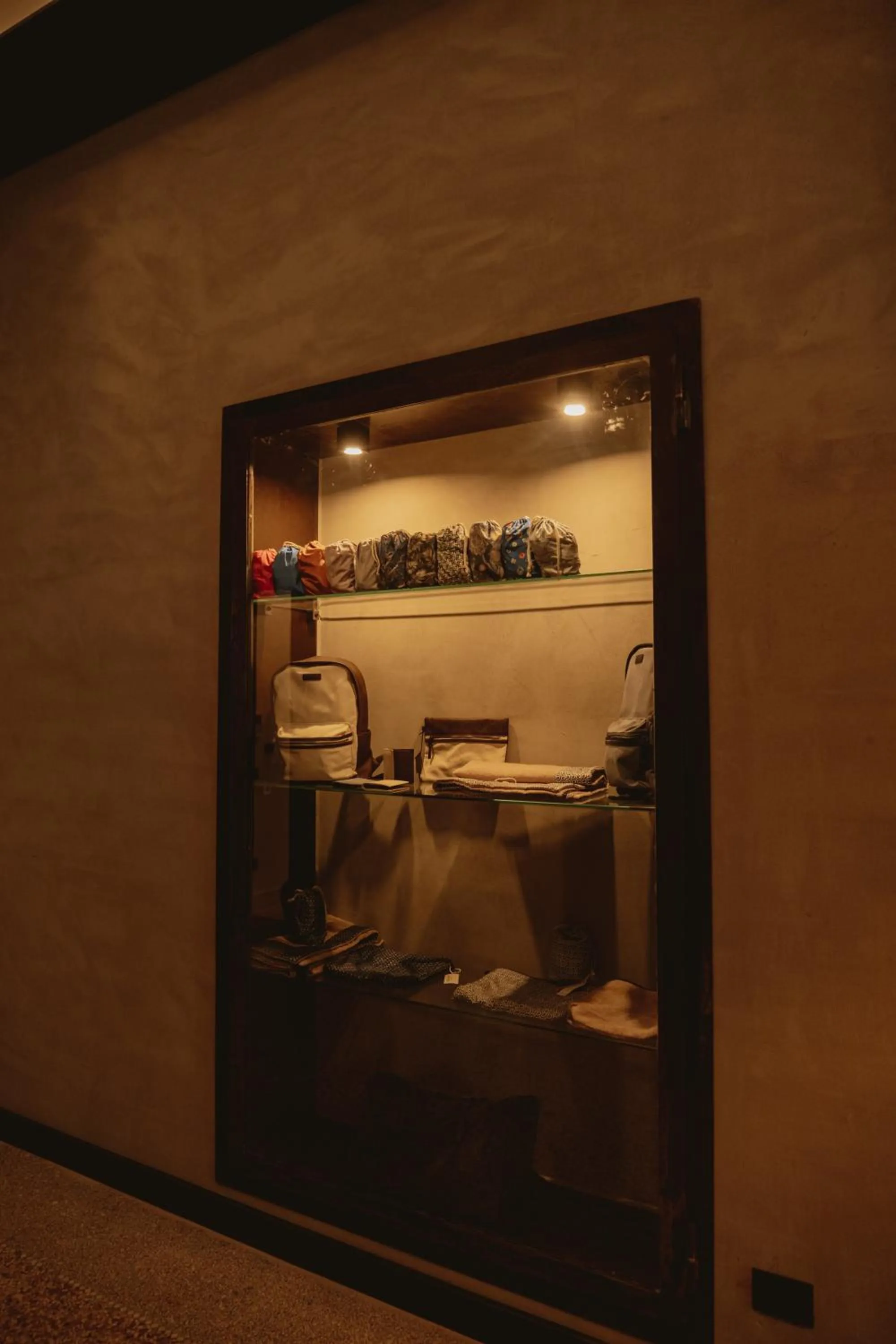 Decorative detail in Palazzo Sebeto