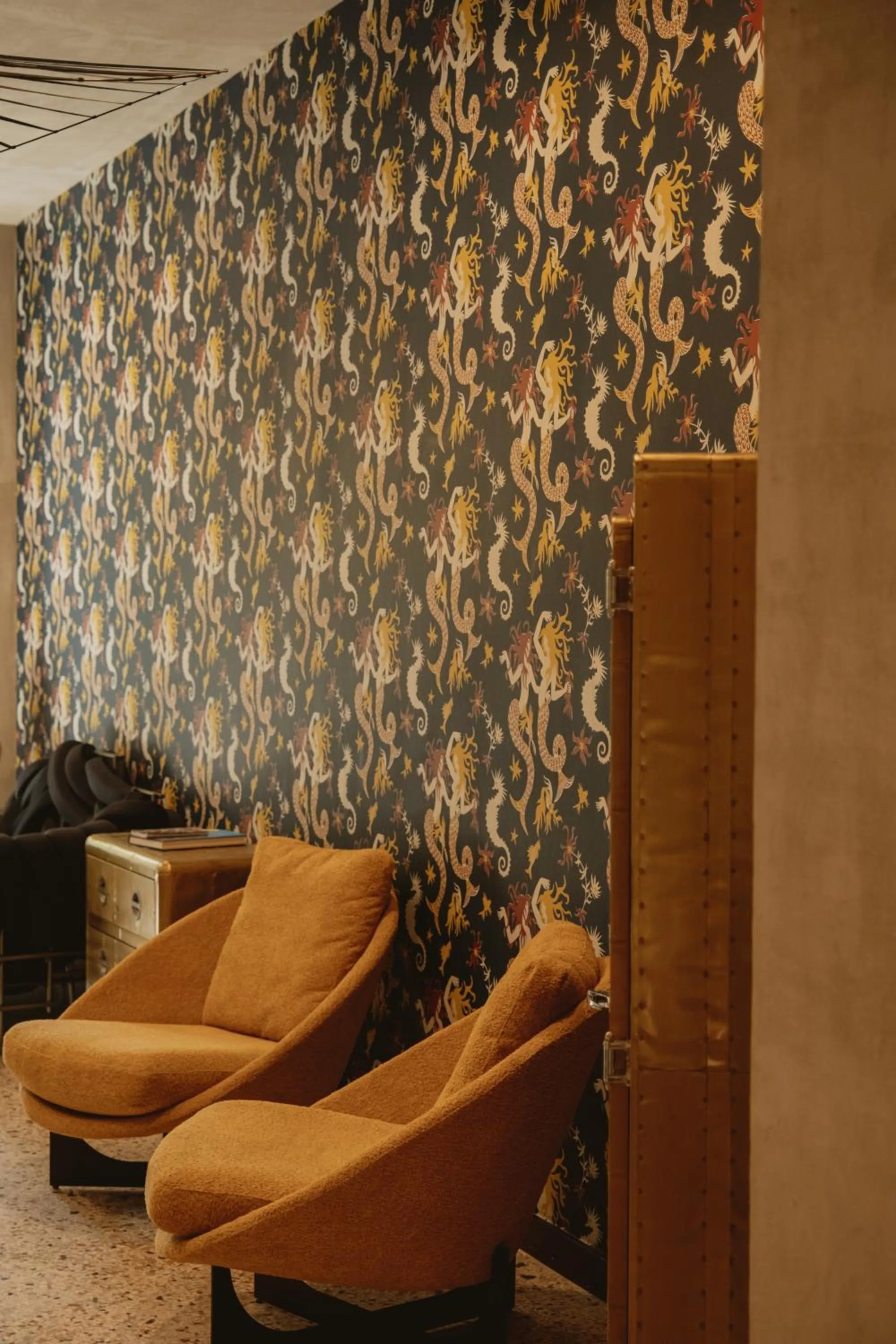 Communal lounge/ TV room in Palazzo Sebeto