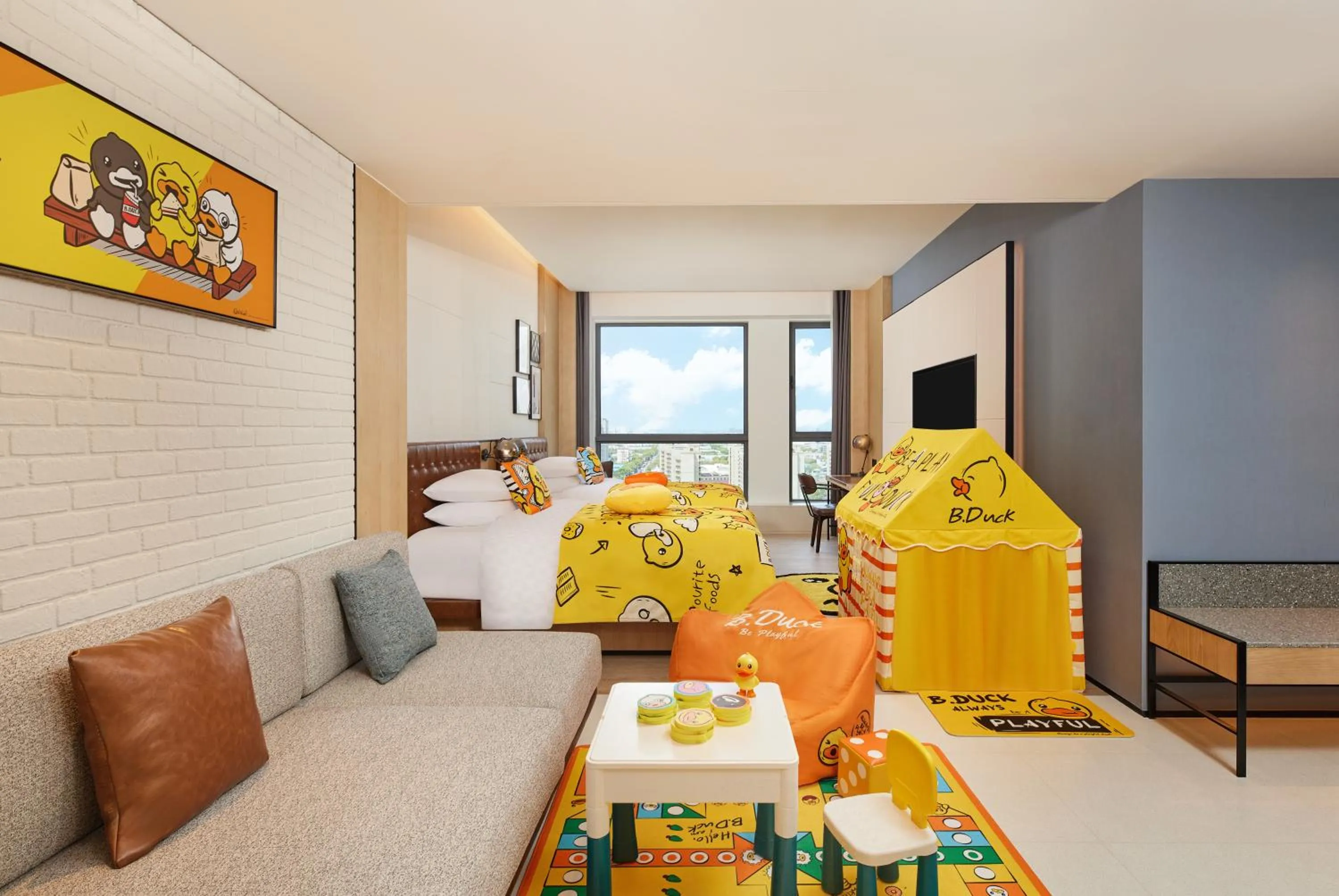 Photo of the whole room in Four Points by Sheraton Shanghai International Tourism and Resorts Zone