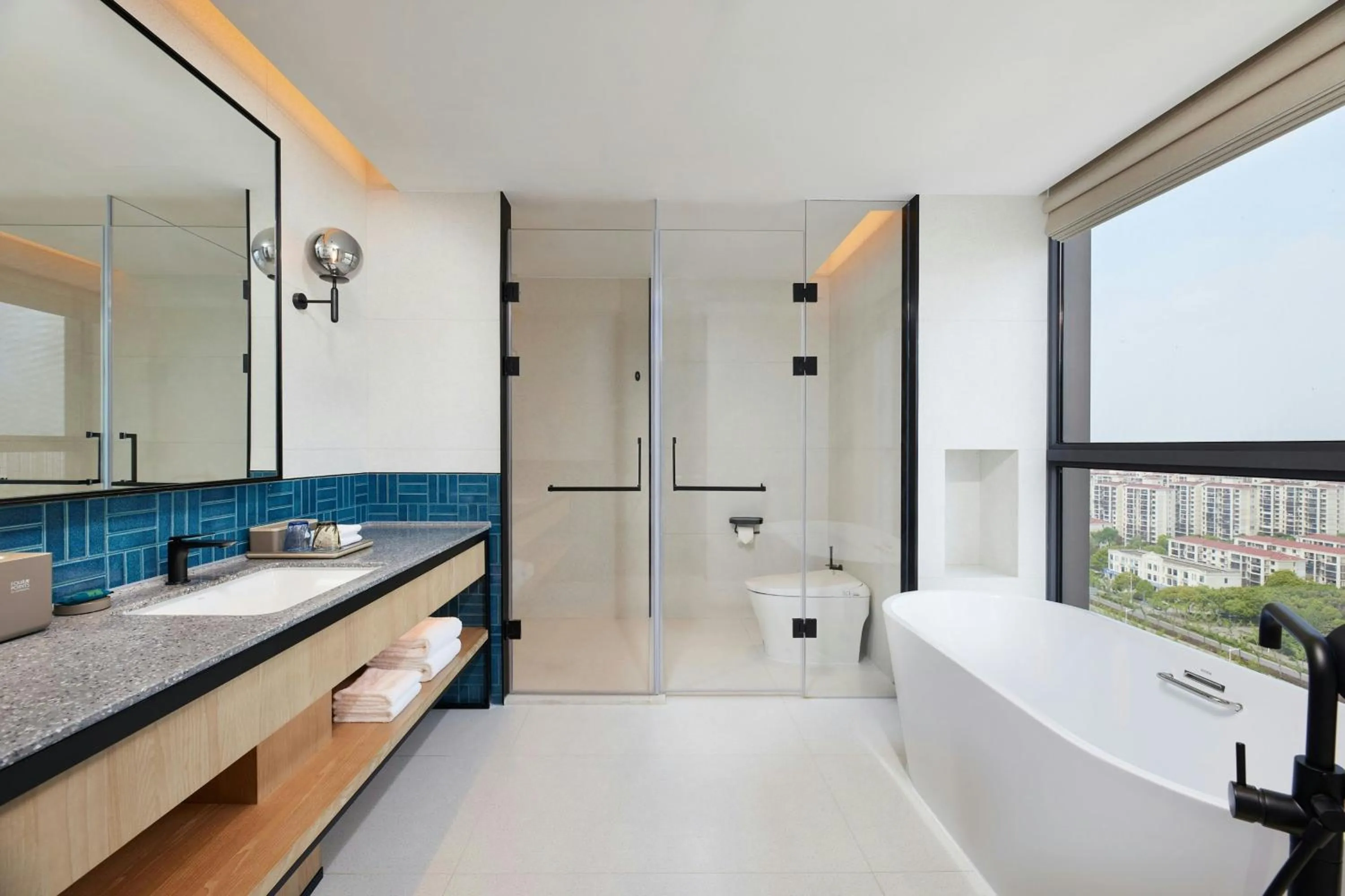 Bathroom in Four Points by Sheraton Shanghai International Tourism and Resorts Zone