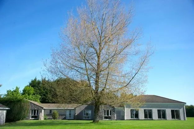 Facade/entrance in Forge Motel & Firehouse Restaurant