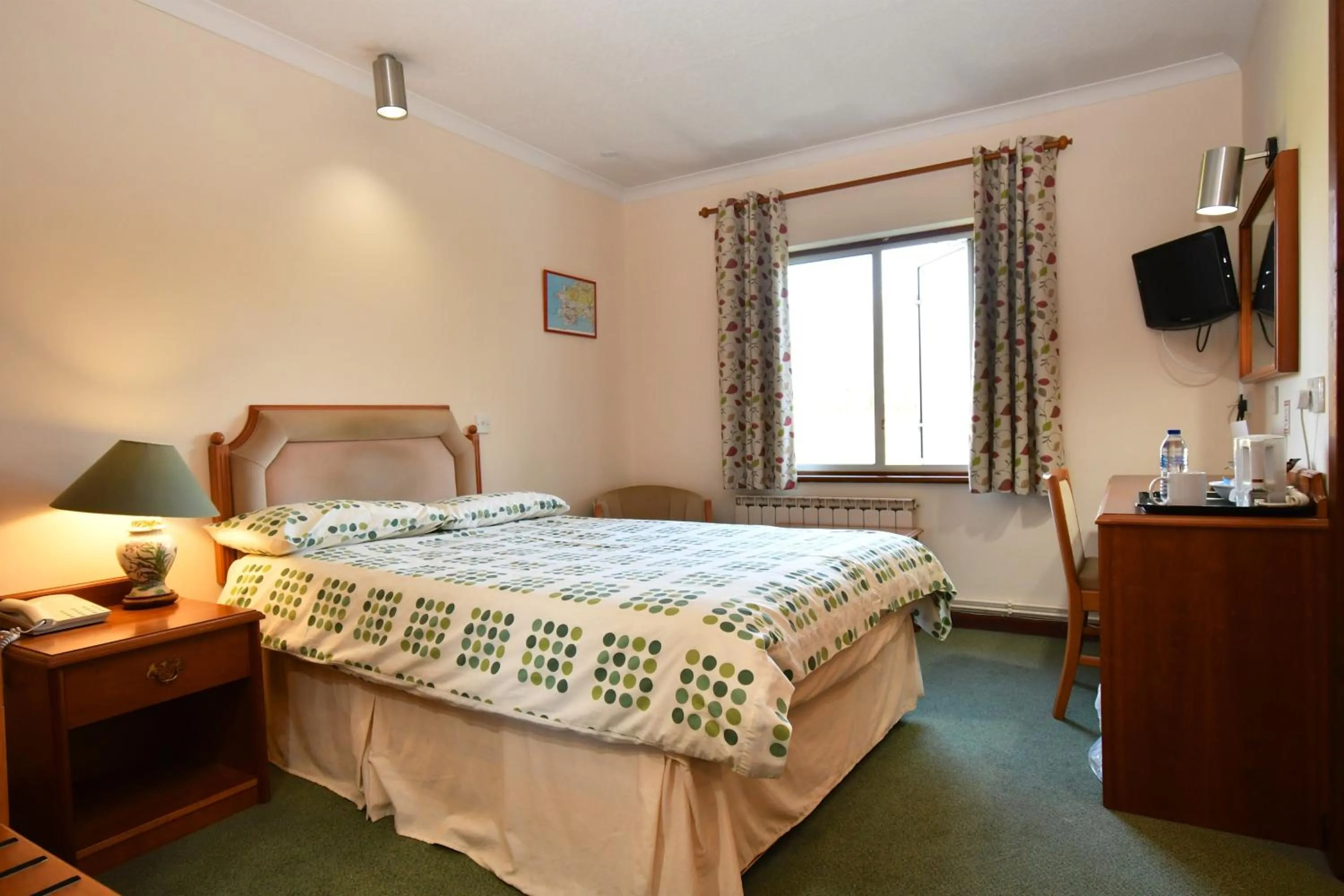 Forge Motel & Firehouse Restaurant