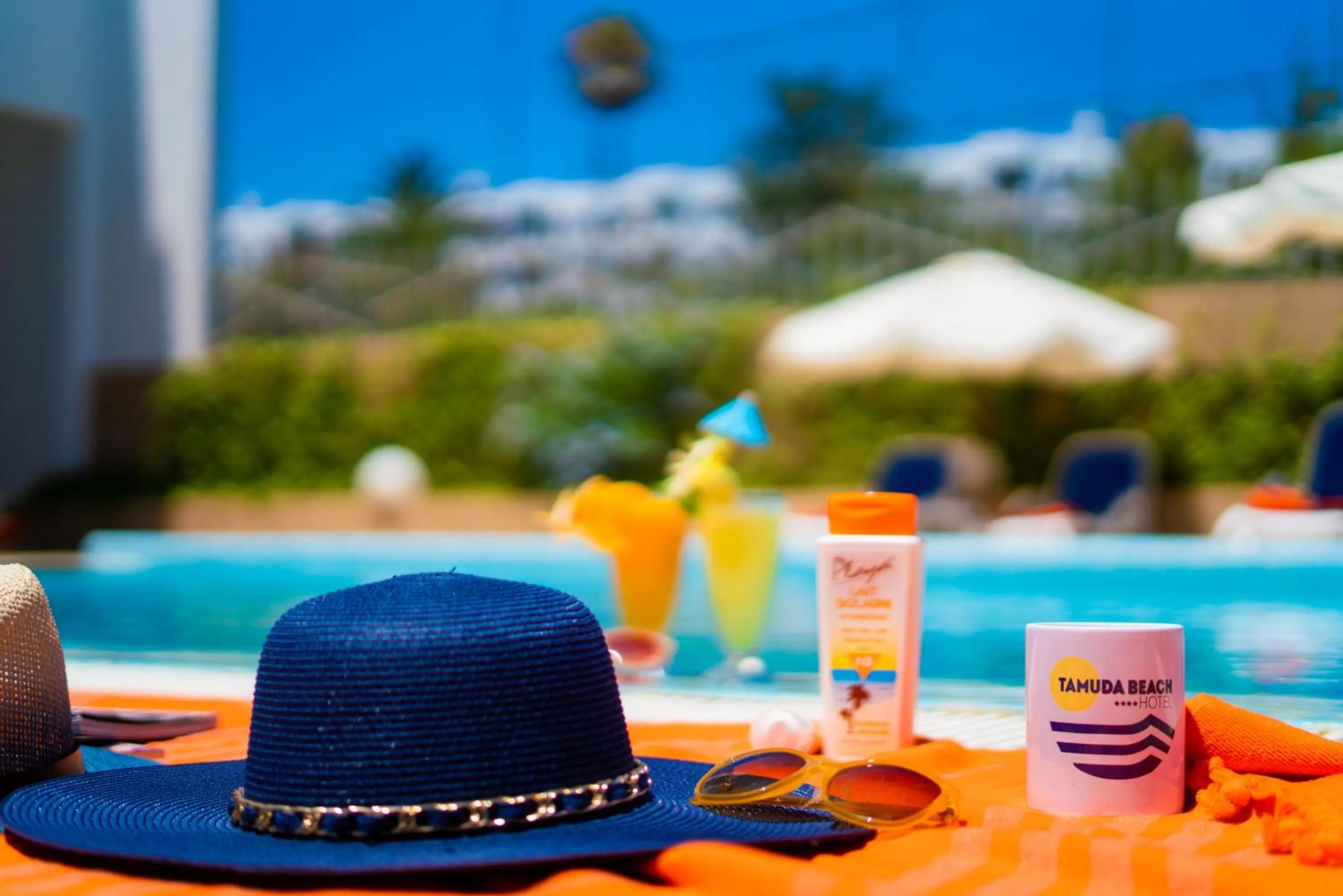 Swimming pool in Hôtel Tamuda Beach
