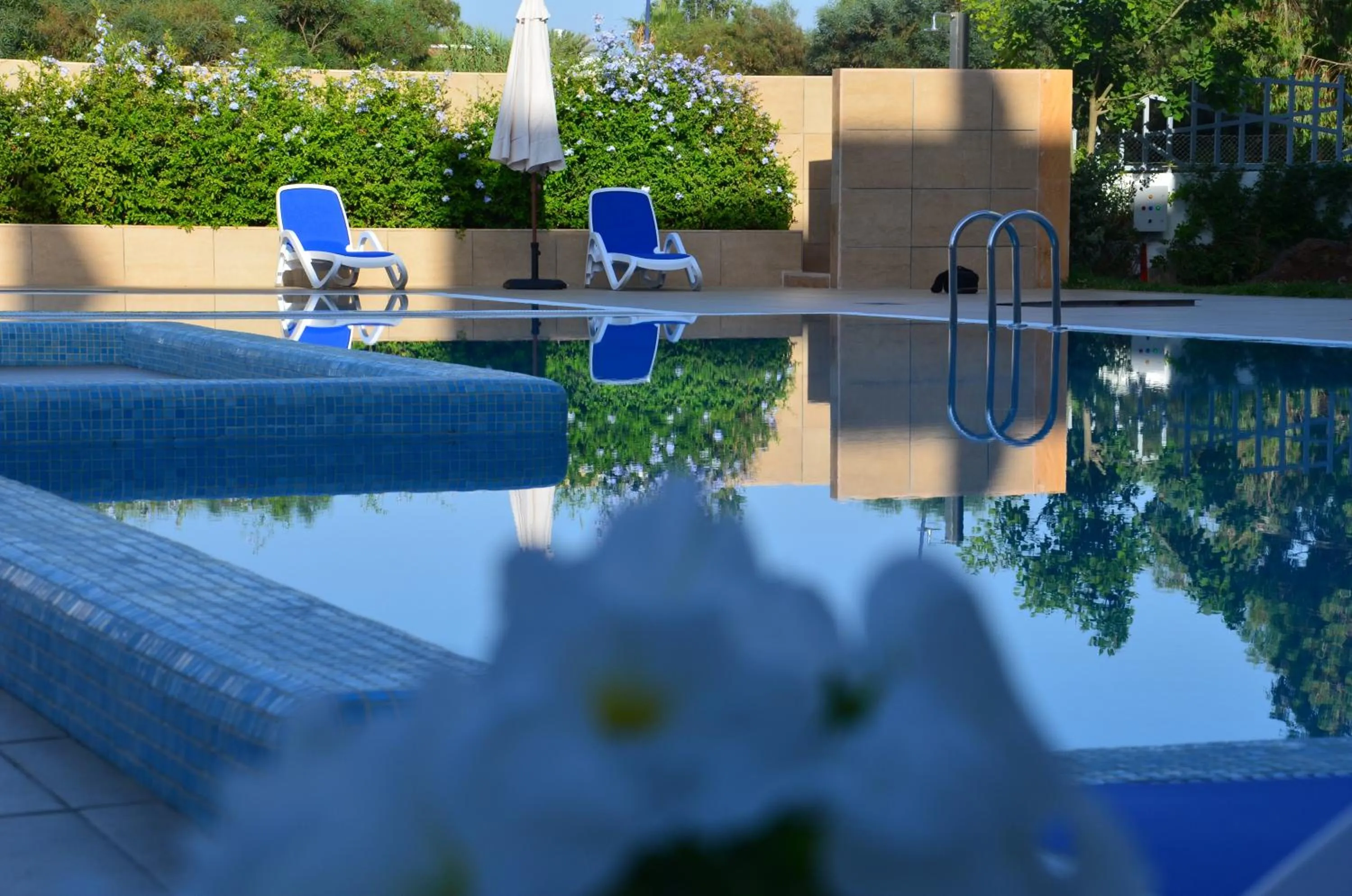 Swimming pool in Hôtel Tamuda Beach