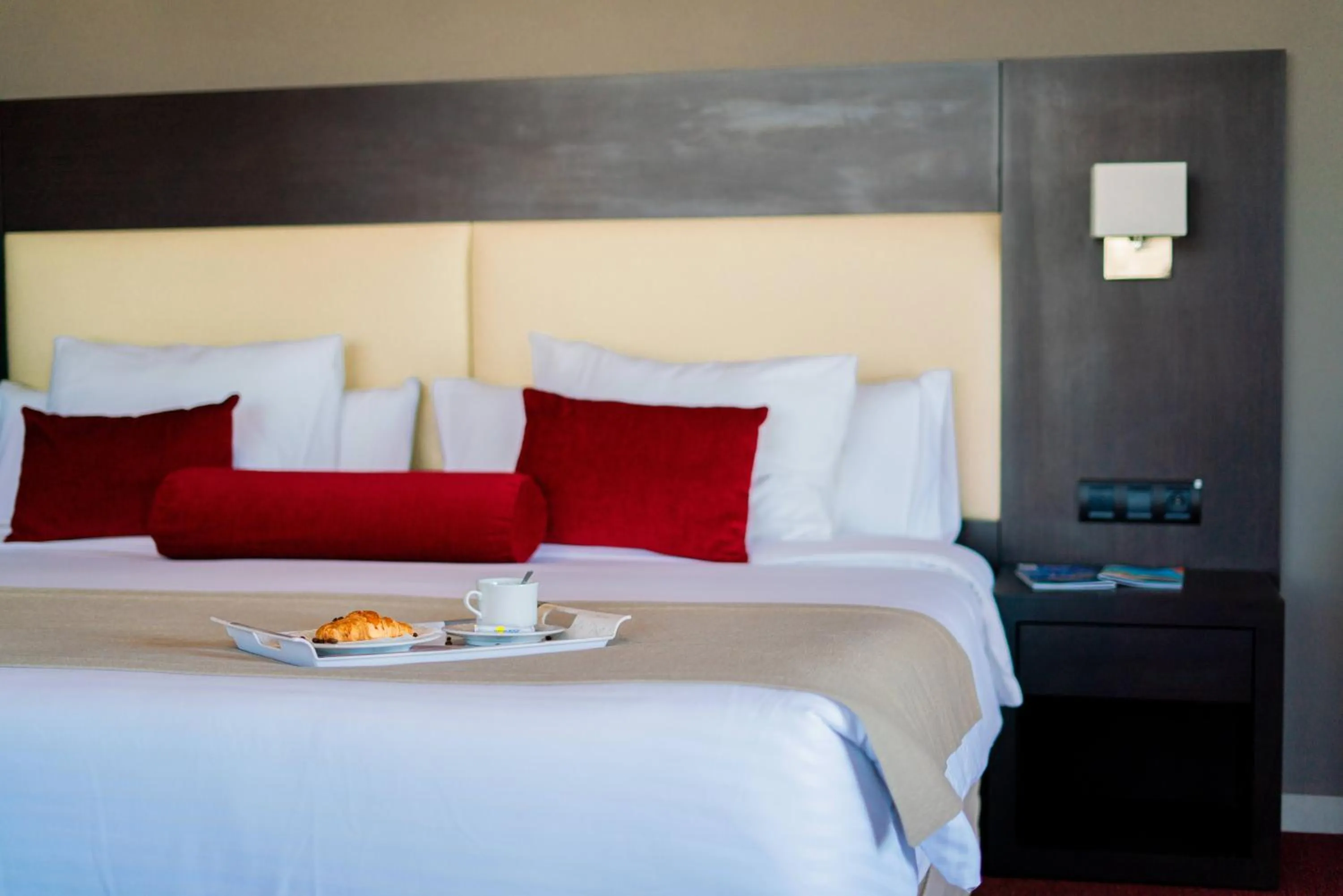 Bed in Hôtel Tamuda Beach