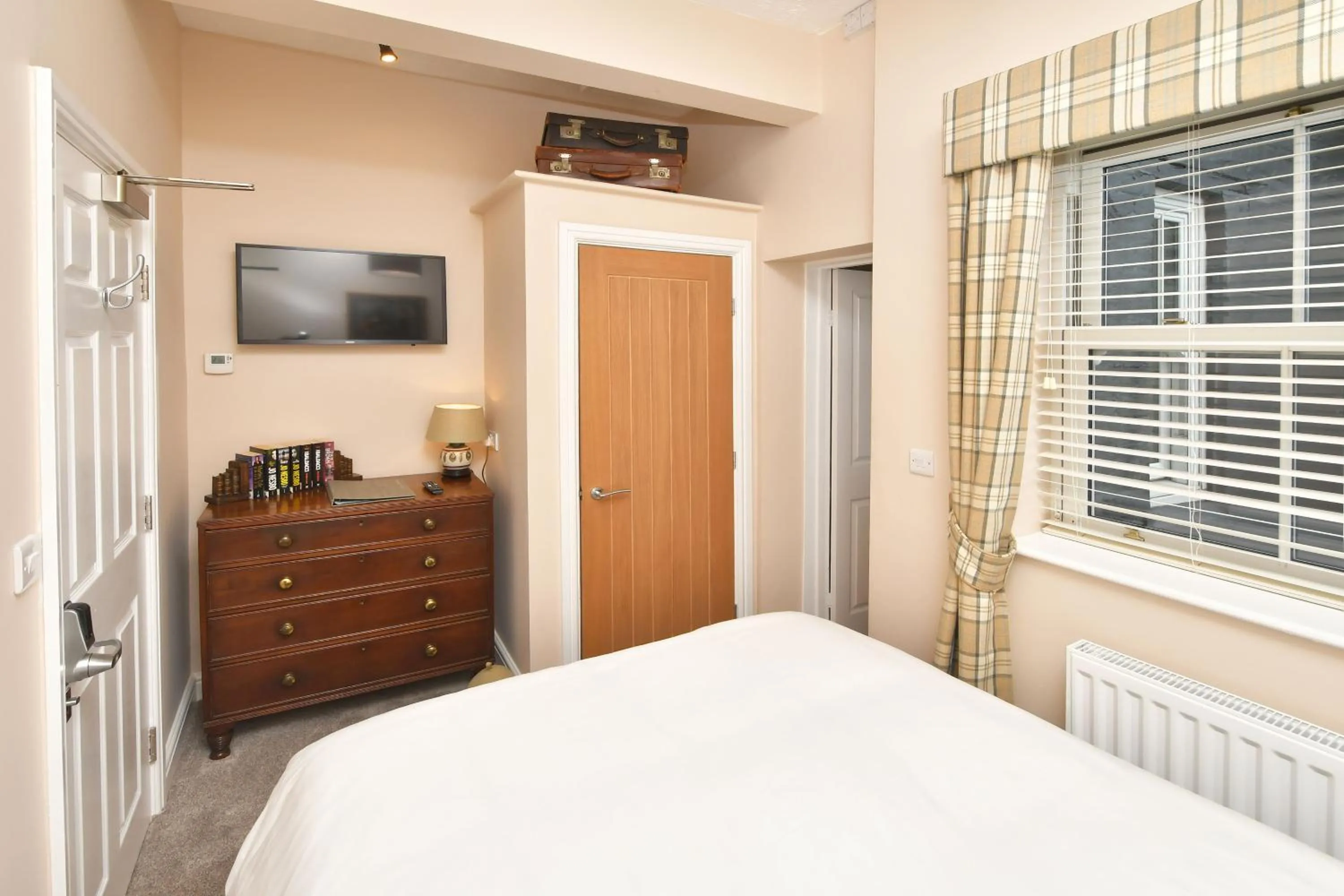 TV and multimedia, Bed in The Victoria