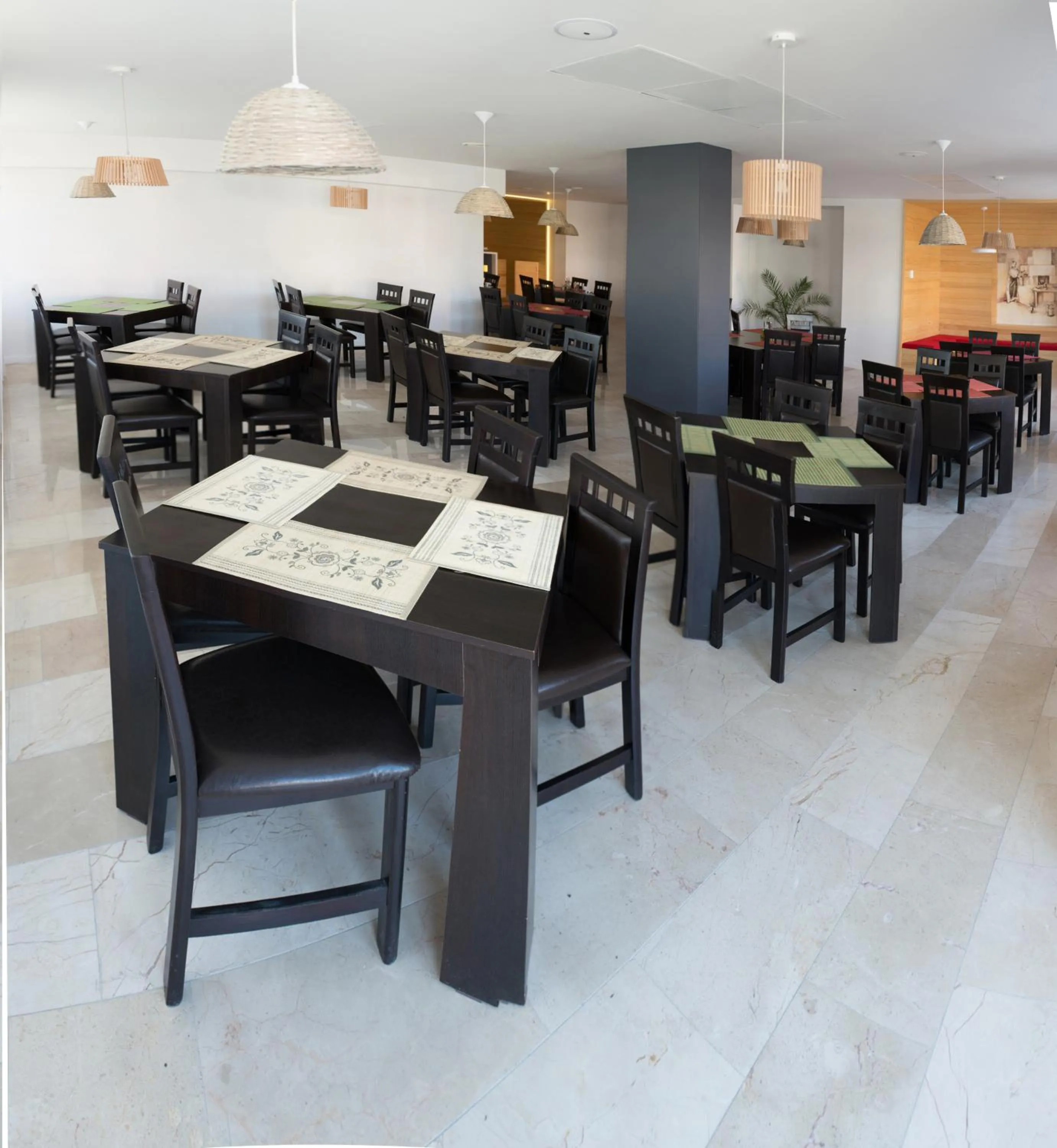 Restaurant/places to eat in Horeum Boutique Hotel