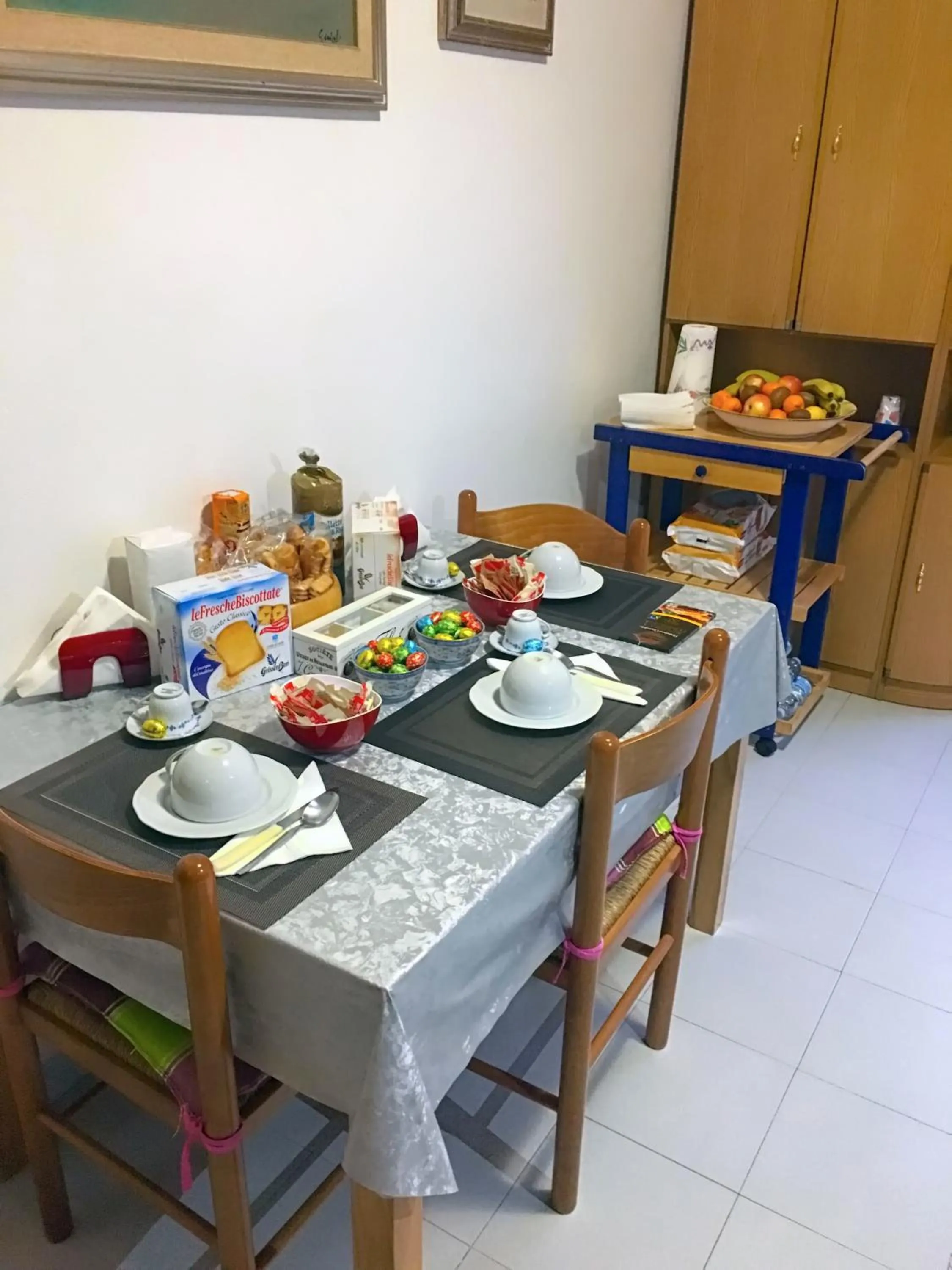 Coffee/tea facilities in Caricia