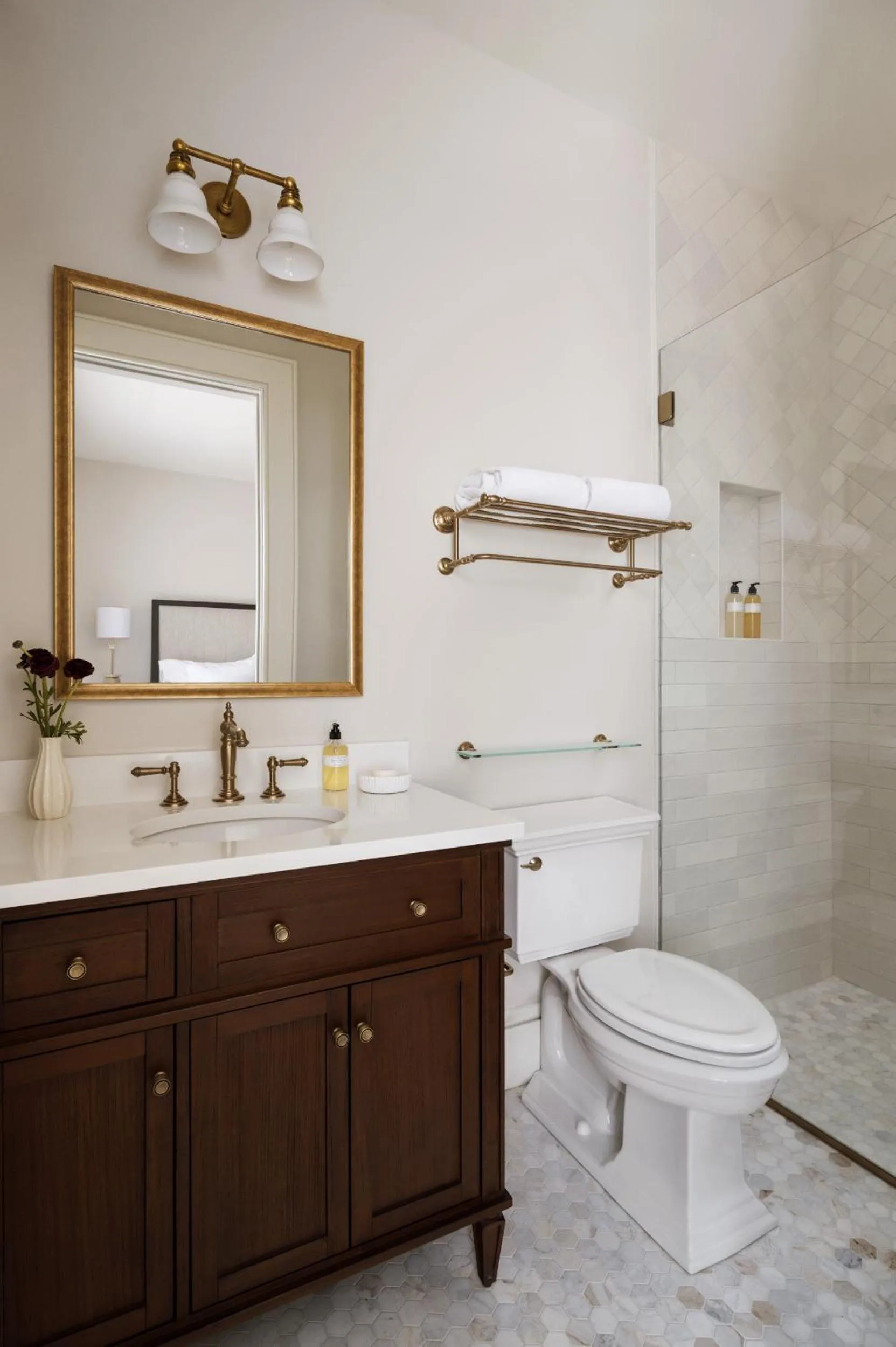 Bathroom in 86 State Circle - Luxury Boutique Hotel