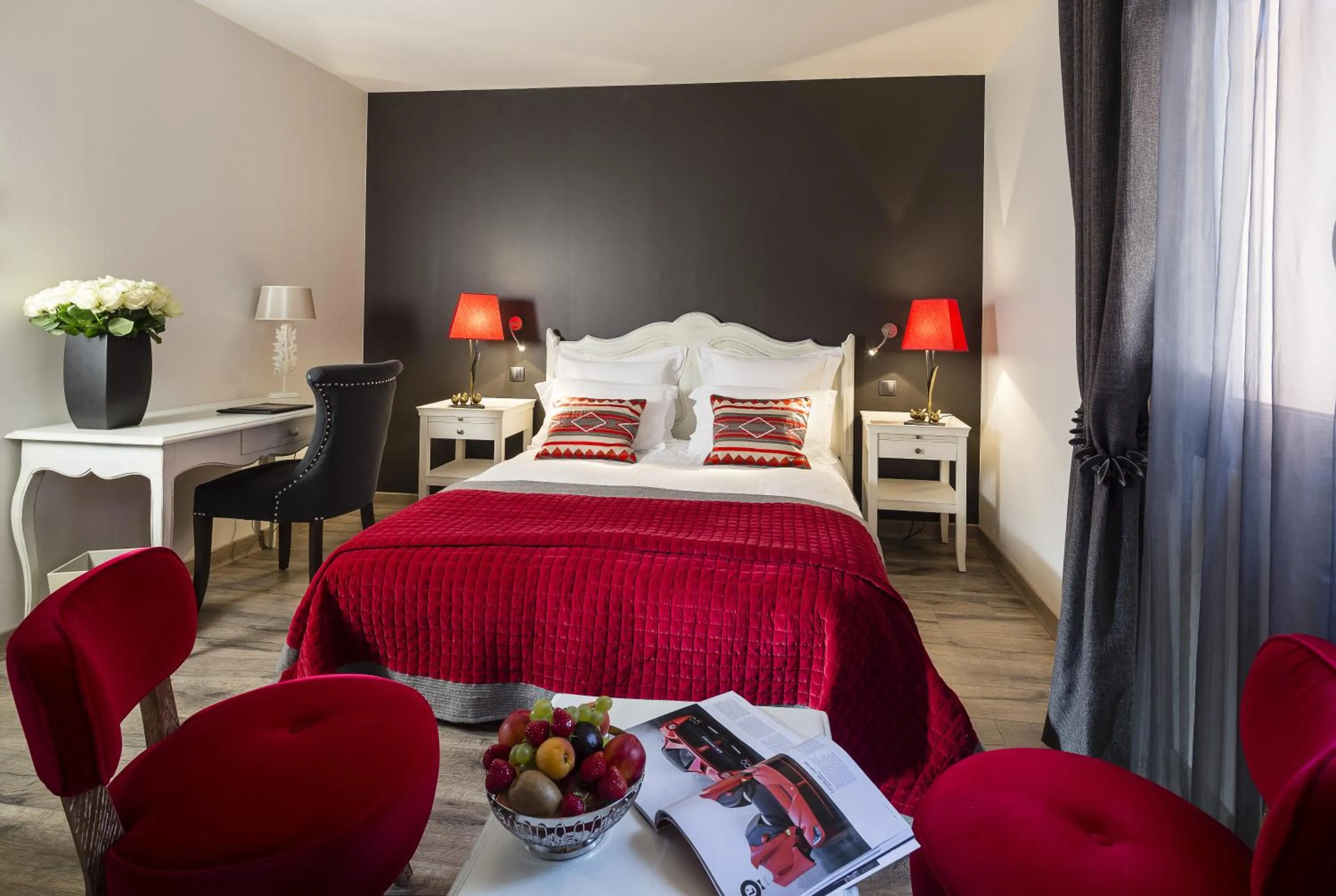 Shower, Bed in Hostellerie Les Gorges De Pennafort