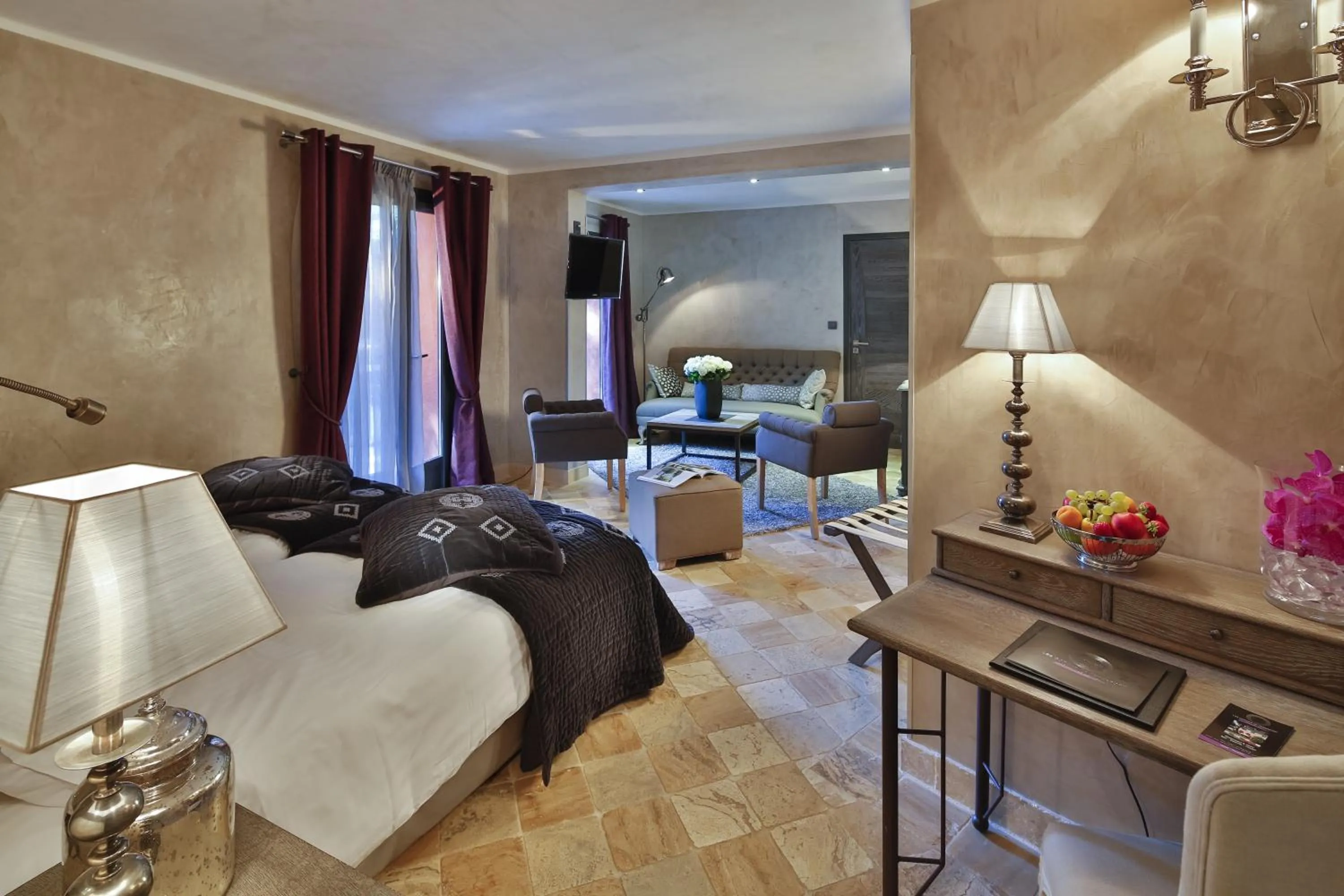 Shower in Hostellerie Les Gorges De Pennafort