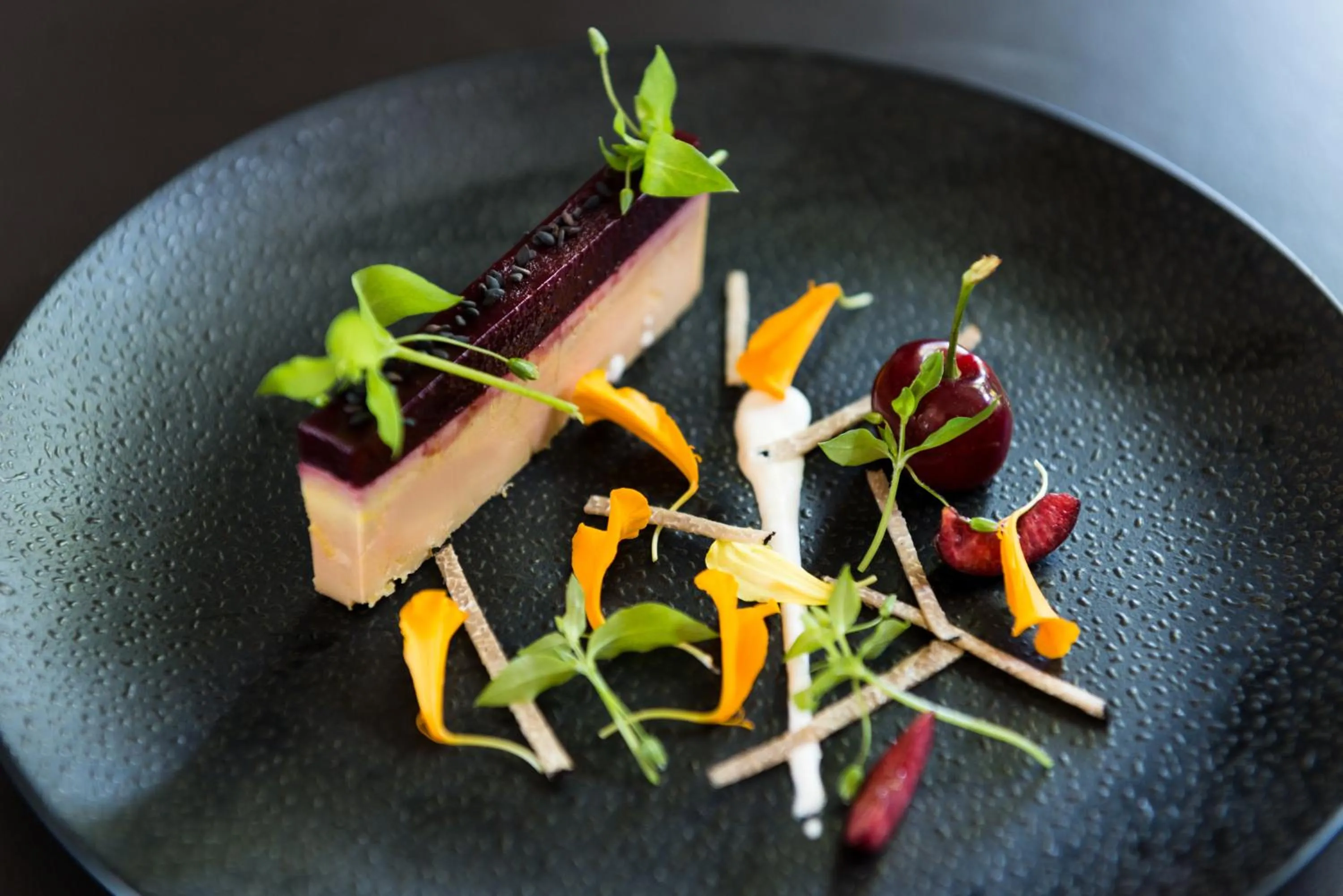 Restaurant/places to eat in Hostellerie Les Gorges De Pennafort