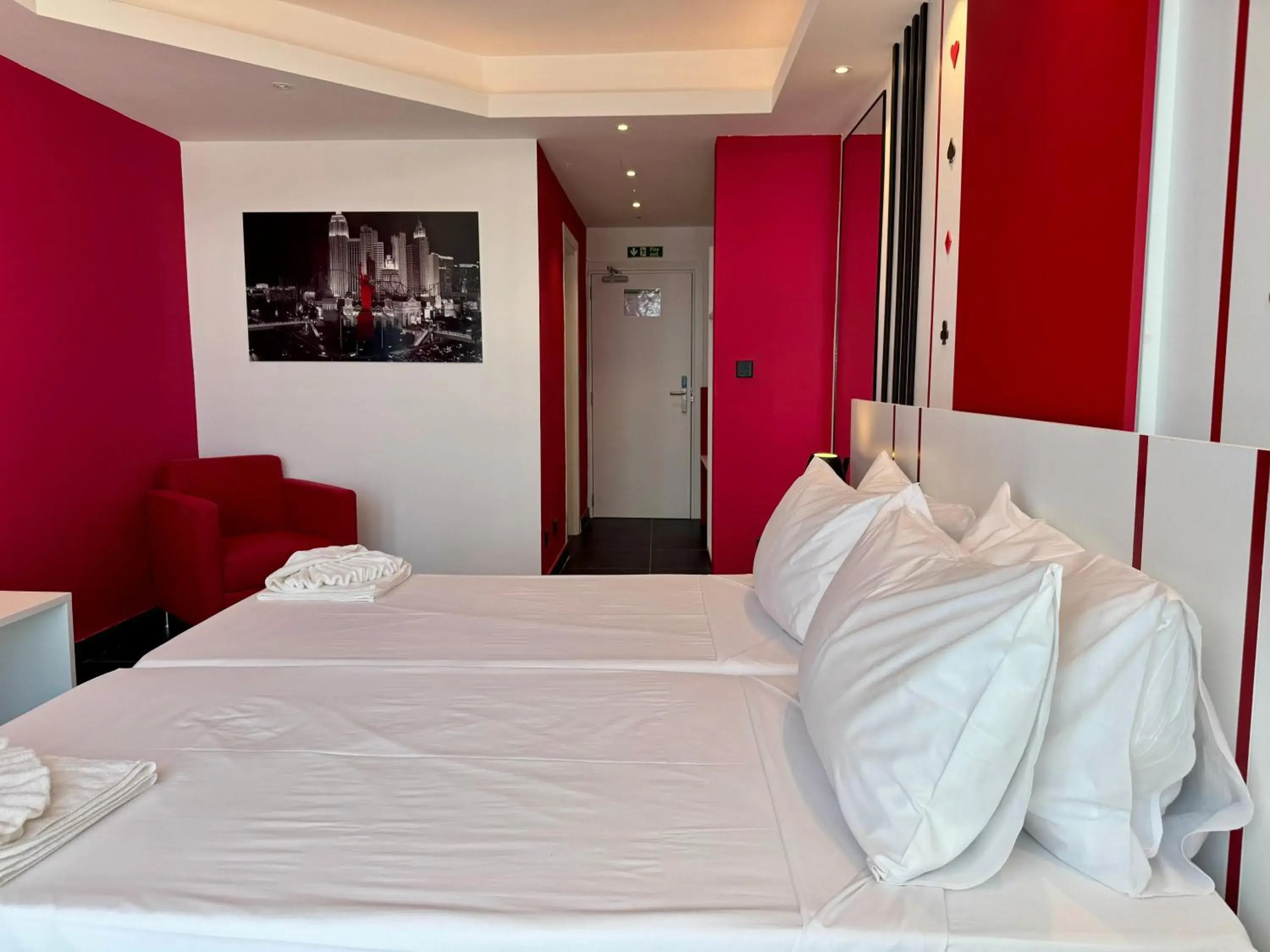 Double Room with Pool View in Vegas Resort Double Room with Pool View in Vegas Resort