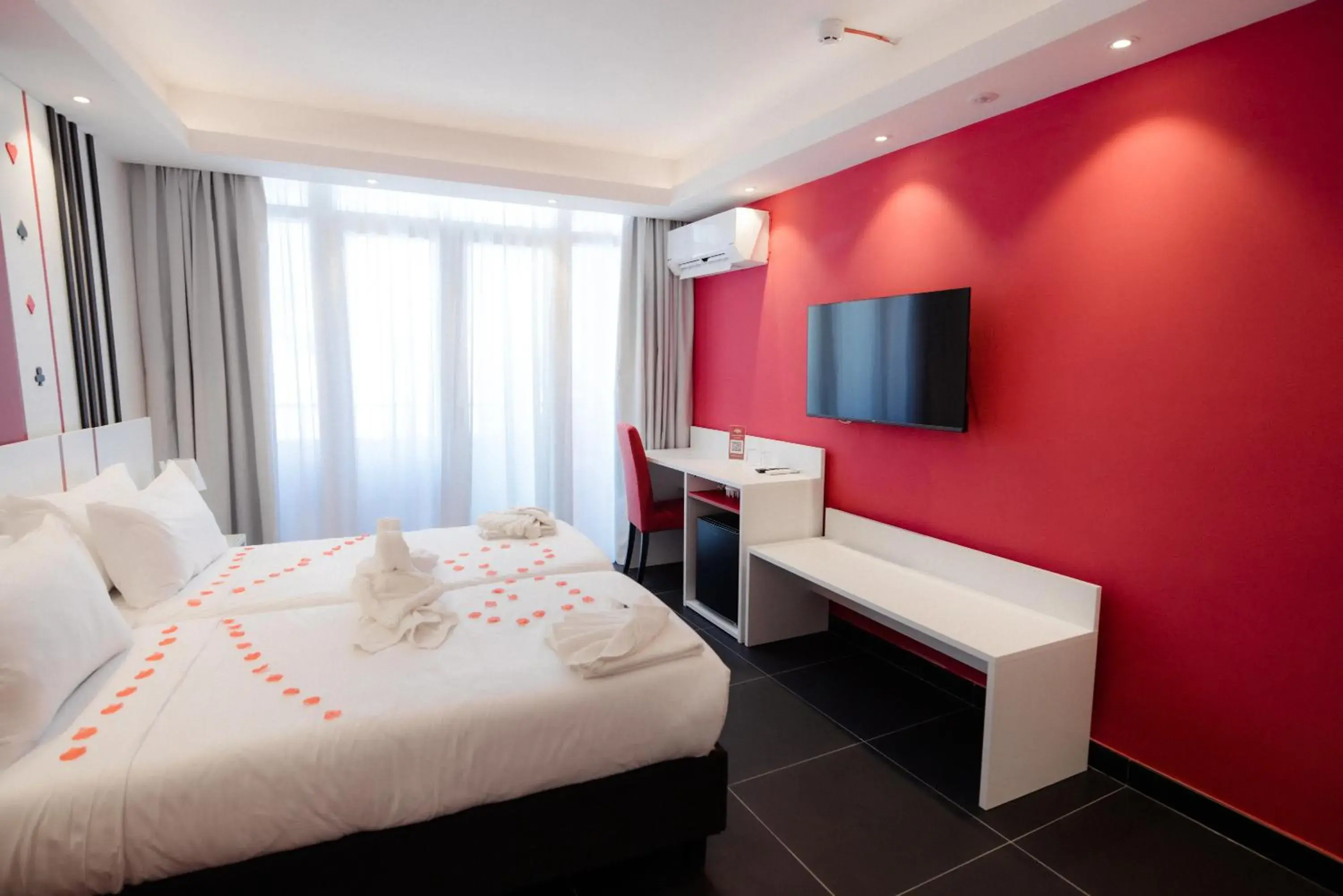 Double Room with Pool View in Vegas Resort Double Room with Pool View in Vegas Resort