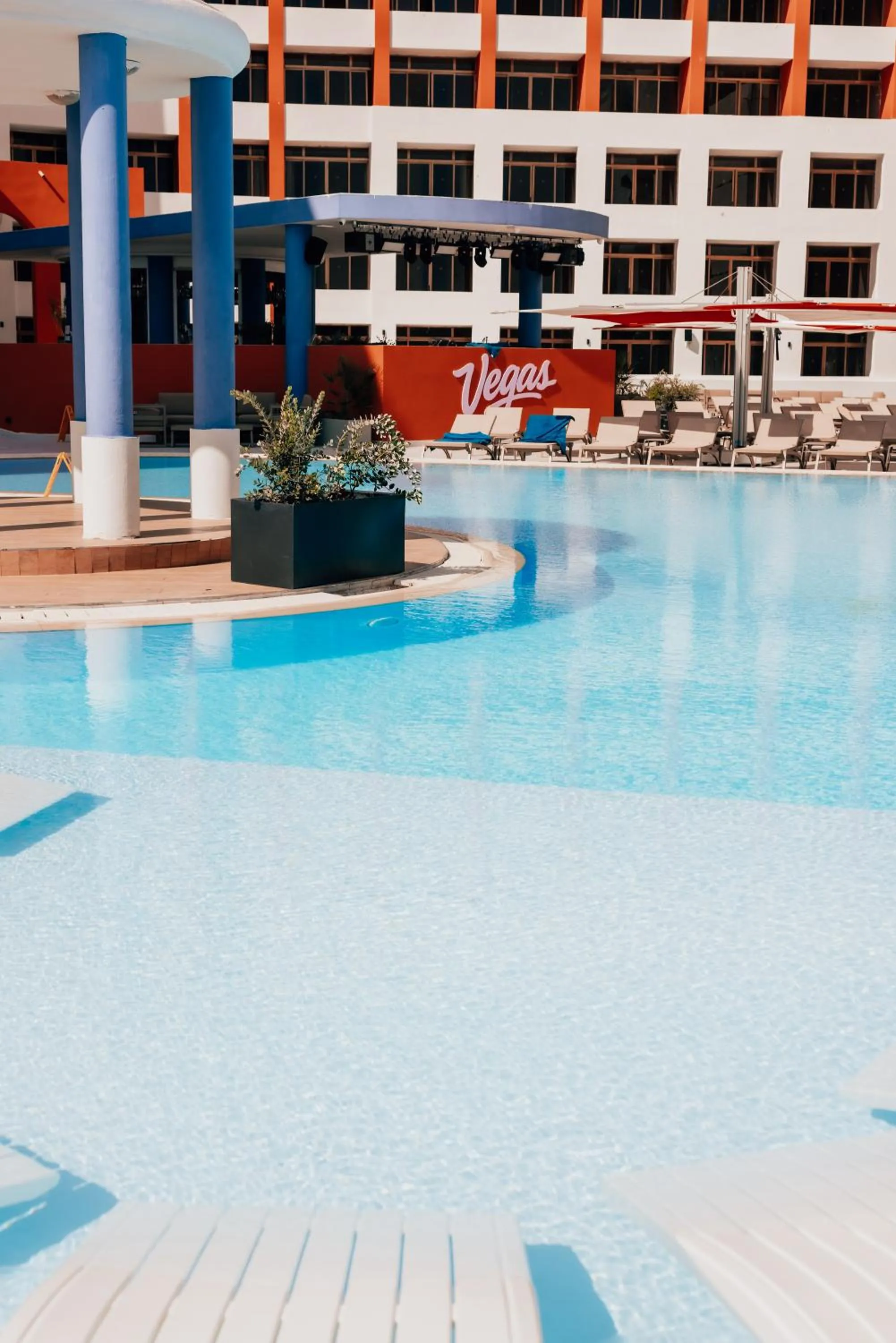 Vegas Resort