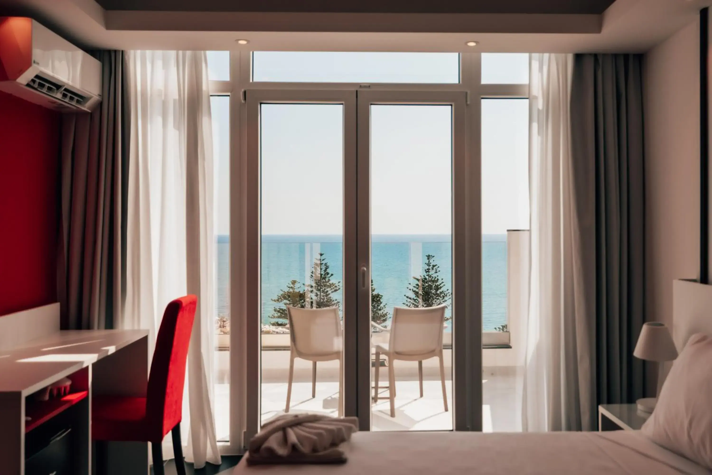 King Room with Sea View in Vegas Resort King Room with Sea View in Vegas Resort