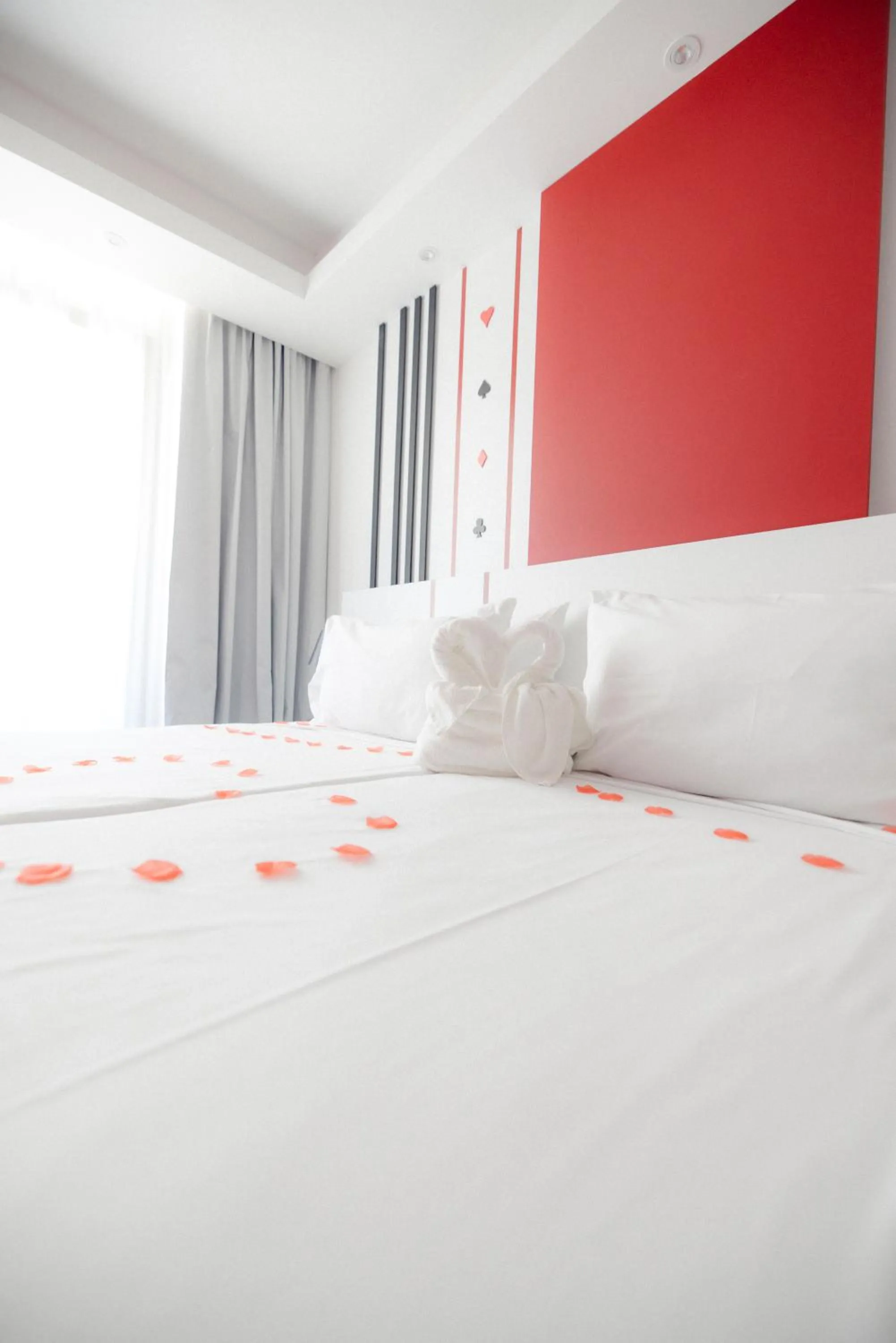 Bedroom, Bed in Vegas Resort