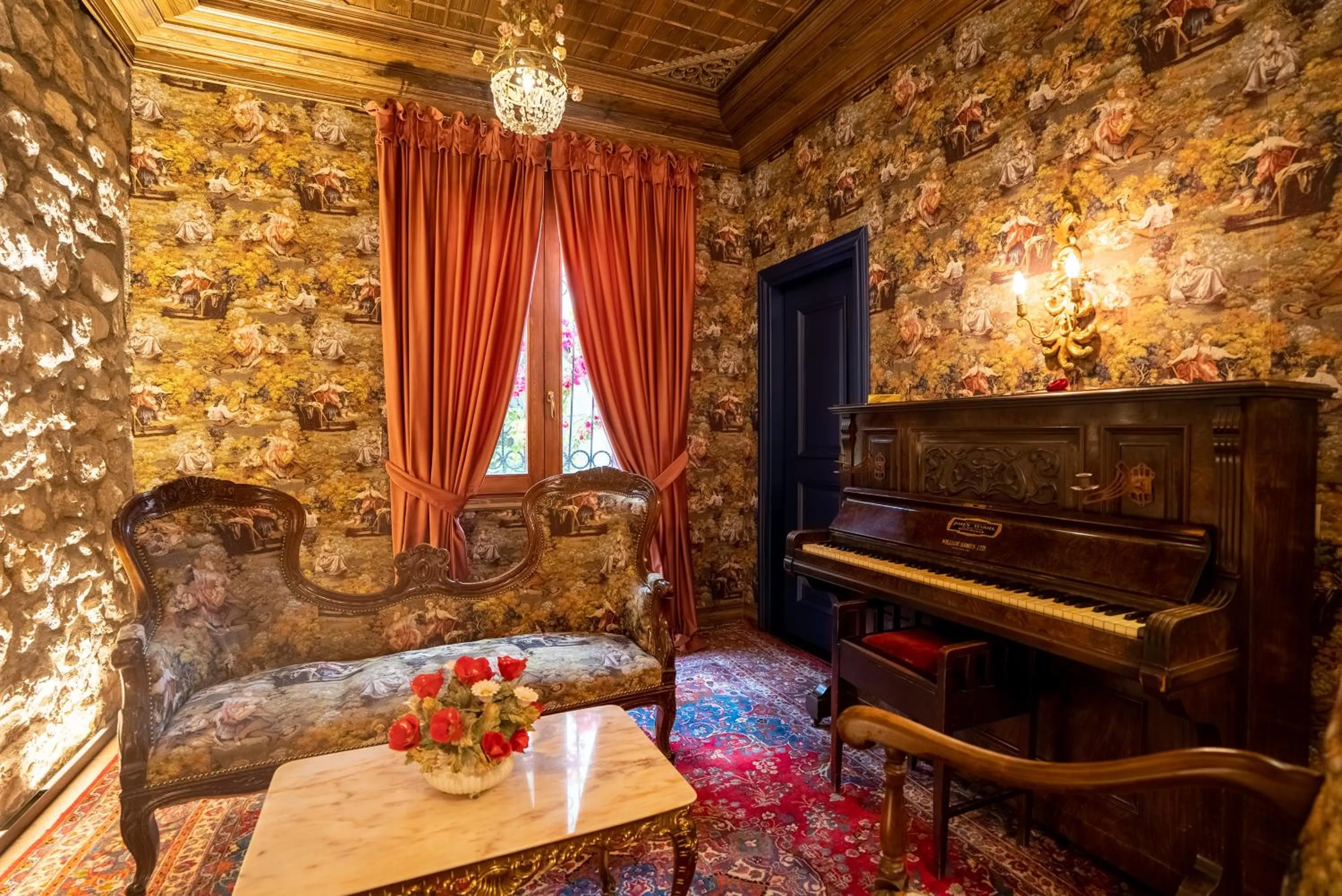 Living room in Castle Boutique Hotel