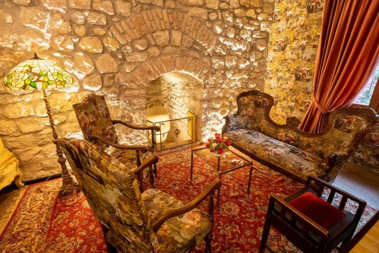 Living room in Castle Boutique Hotel