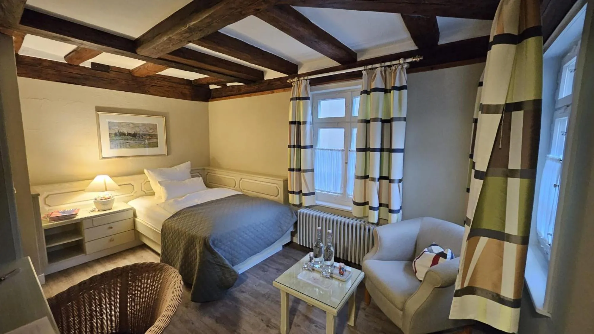 Deluxe Single Room - single occupancy in Altes Pfarrhaus Hotel und Restaurant