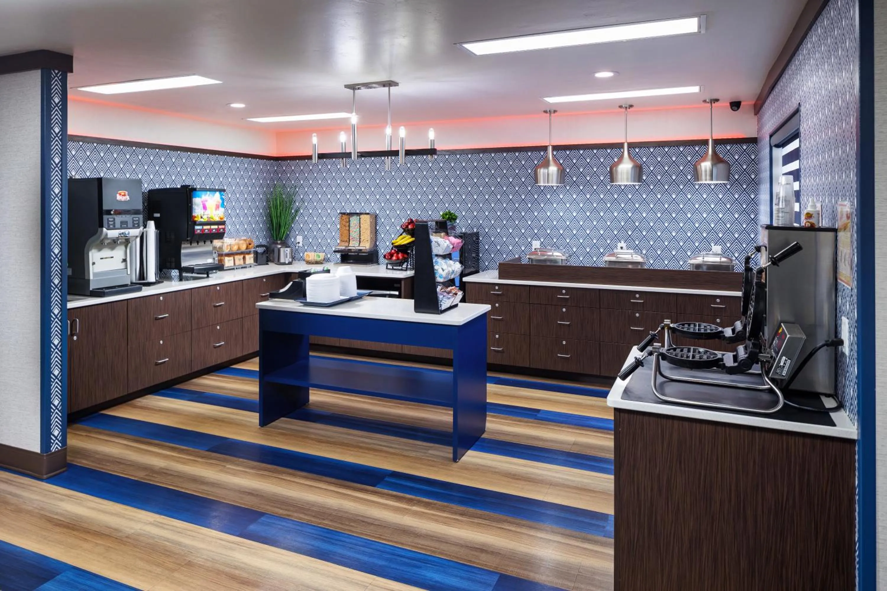 Breakfast in Hotel J Green Bay