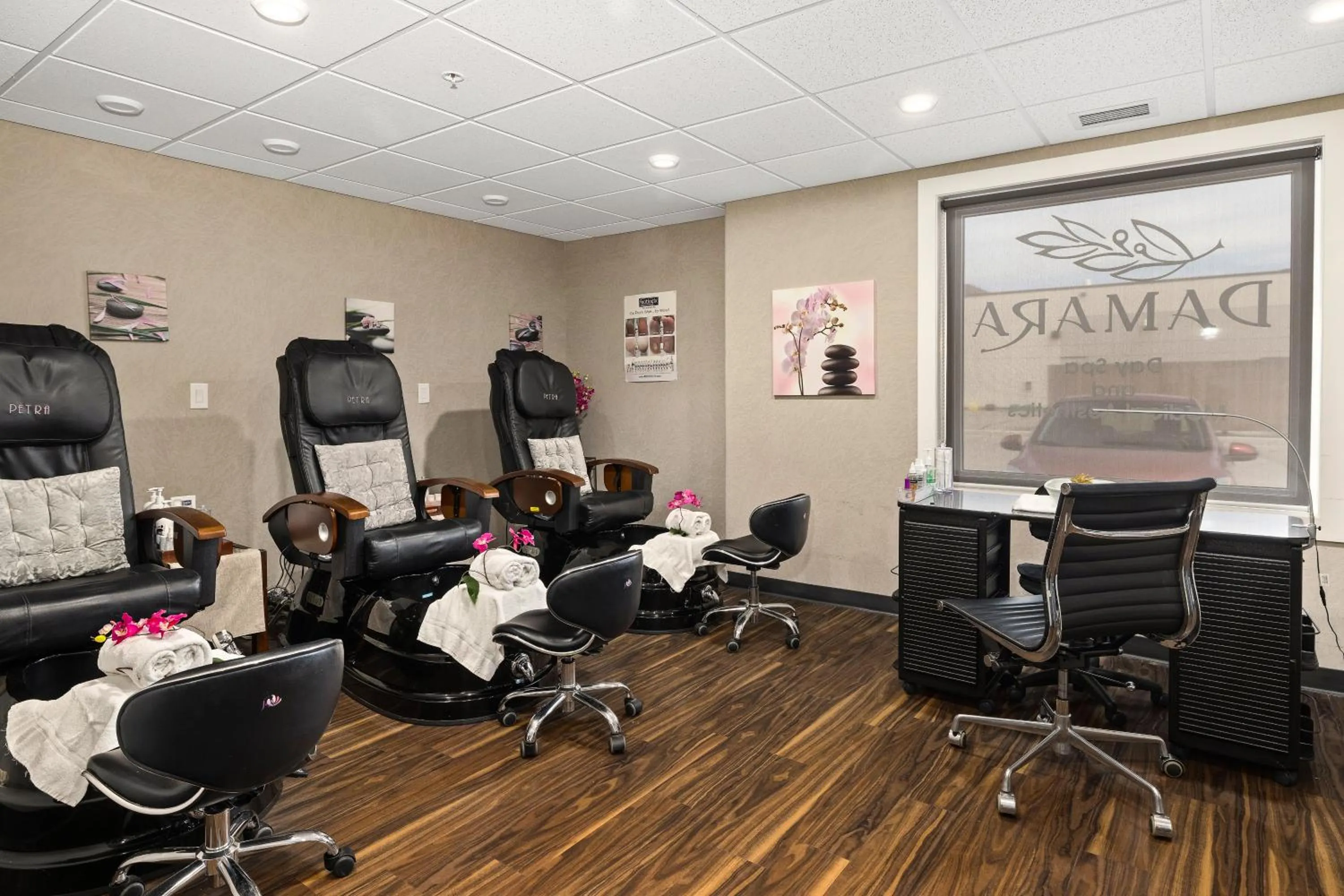 Spa and wellness centre/facilities in Home Inn & Suites Saskatoon South