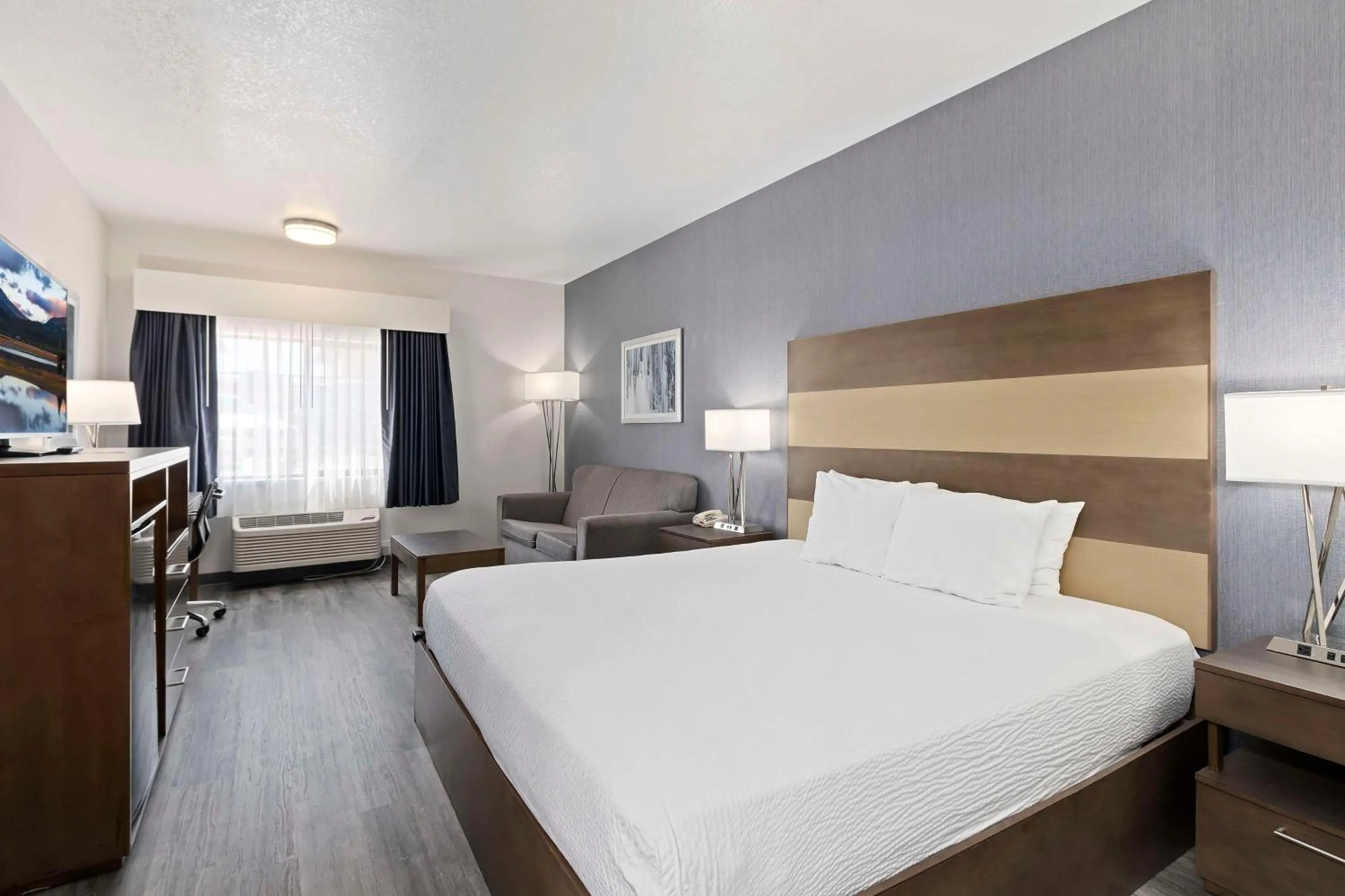 Bedroom, Bed in Best Western Plus Twin Falls Hotel