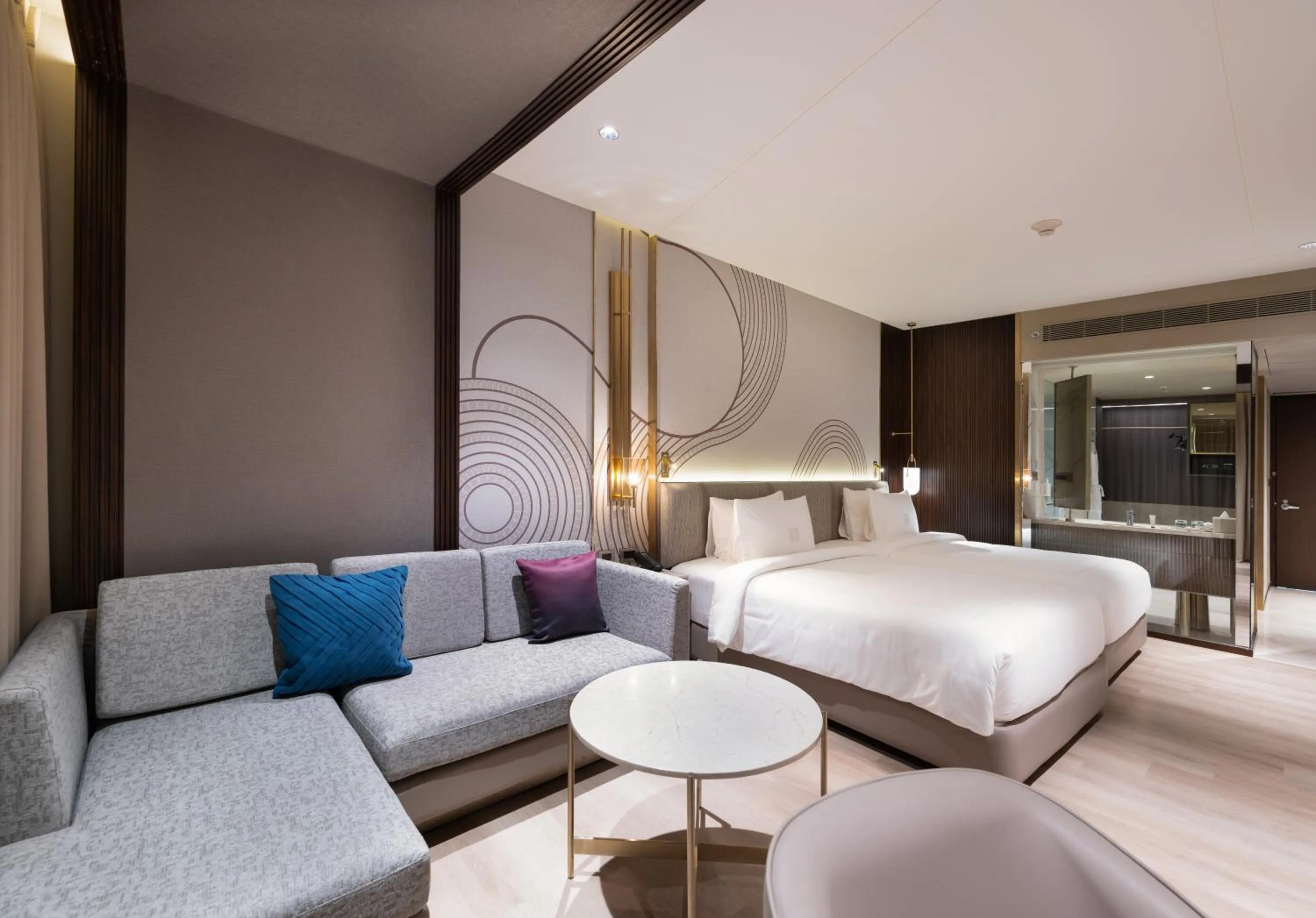 Bedroom, Bed in Merlis Hotel Coimbatore